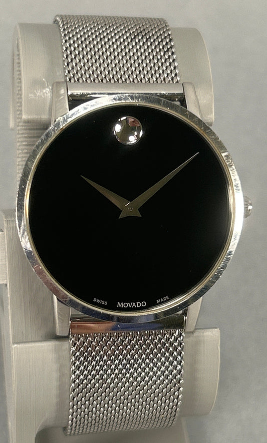 Movado 071141458 Museum Classic Gentleman's Watch