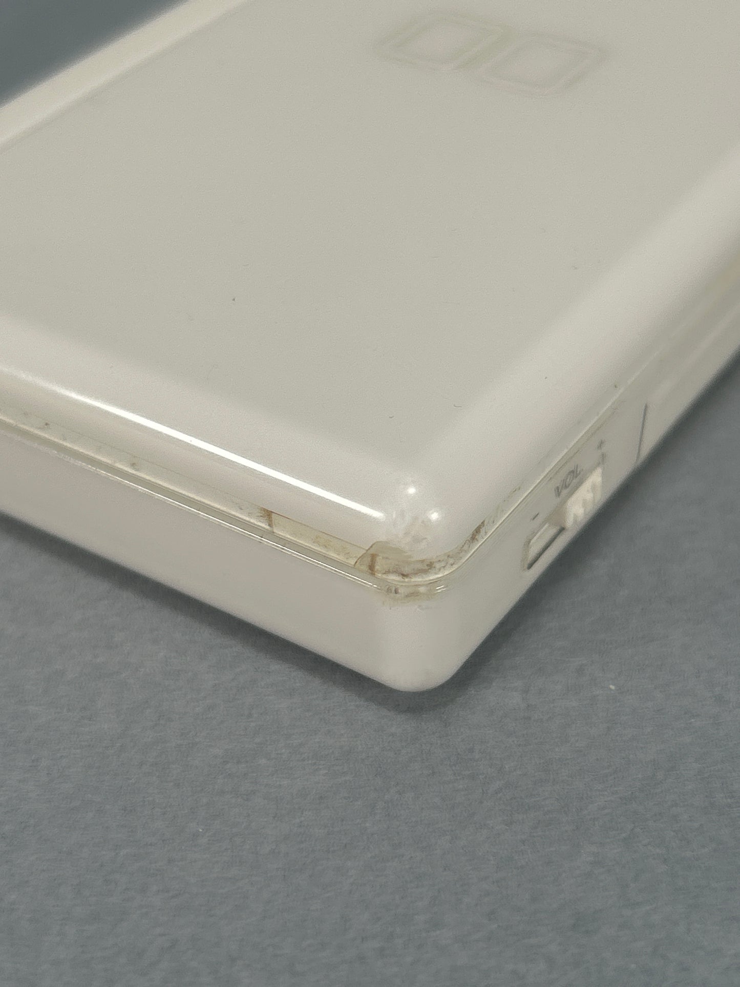 Nintendo DS-Lite USG-001 W/ Charger