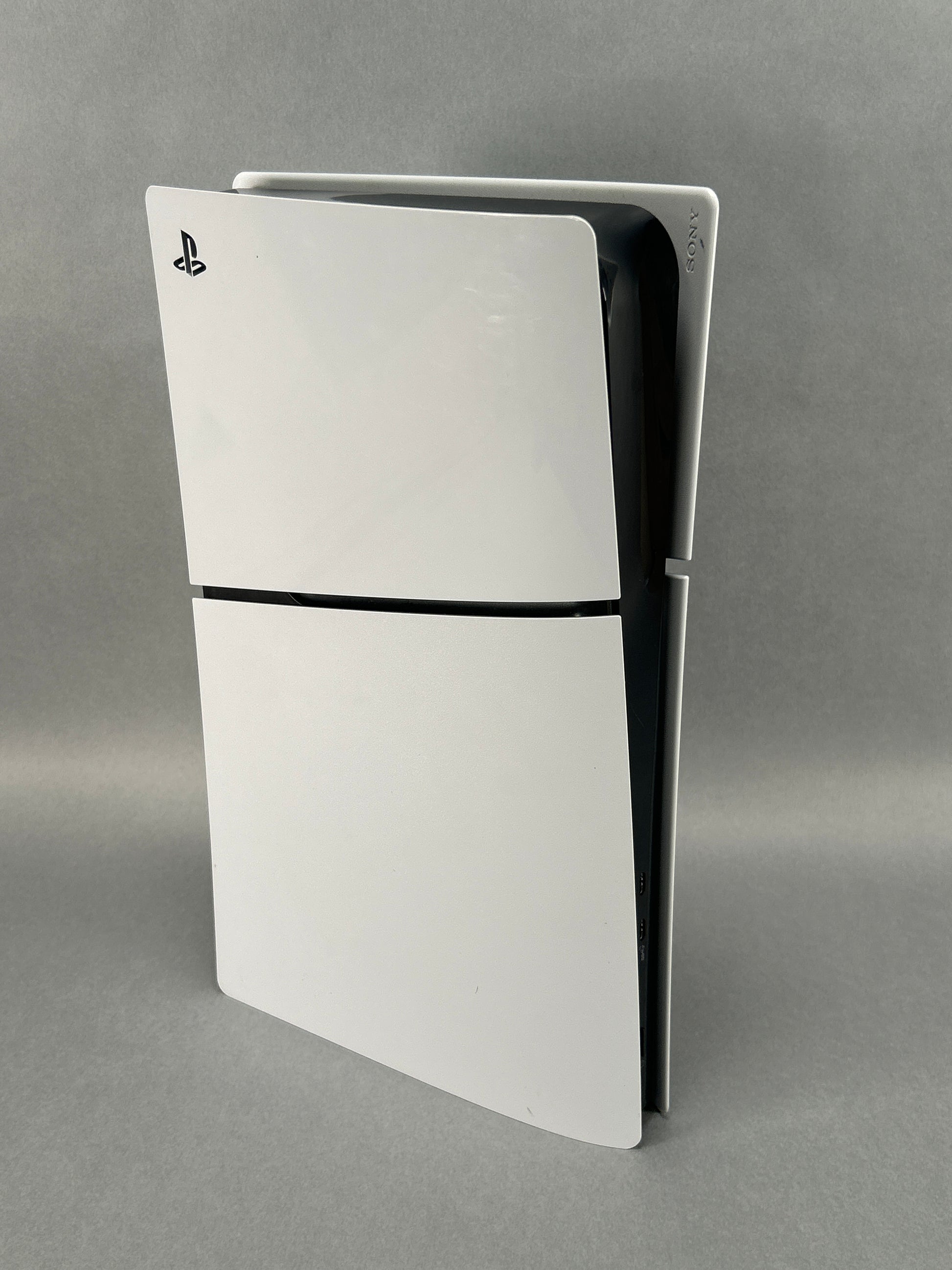 Sony PS5 Slim Digital 1TB CFI-2015 W/Controller