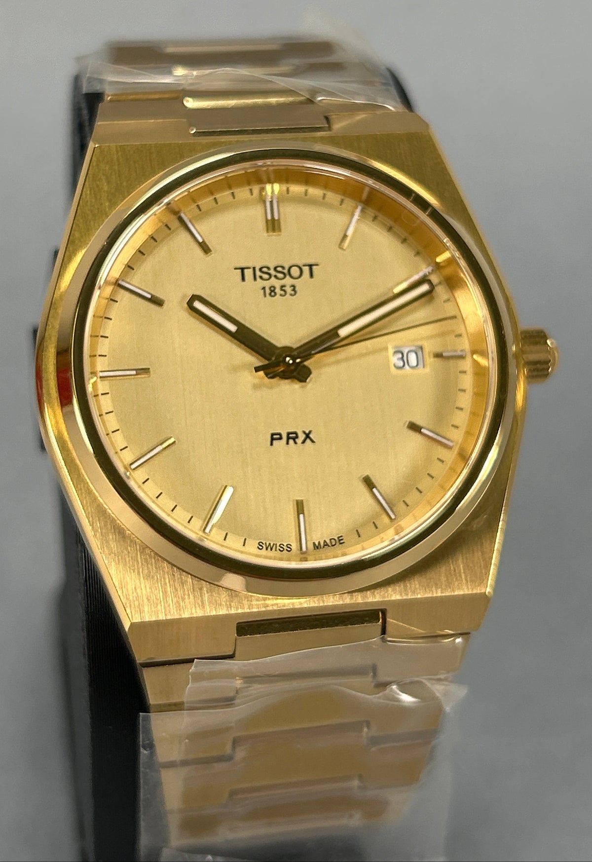 Tissot 40MM PRX 1853 Quartz Gentleman's Watch