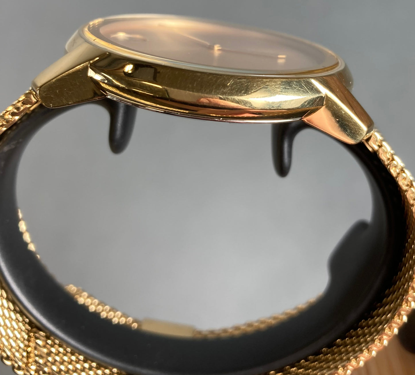 MOVADO Bold Evolution 2.0: 40mm Watch Gold-Tone Case/Dial/Mesh Band
