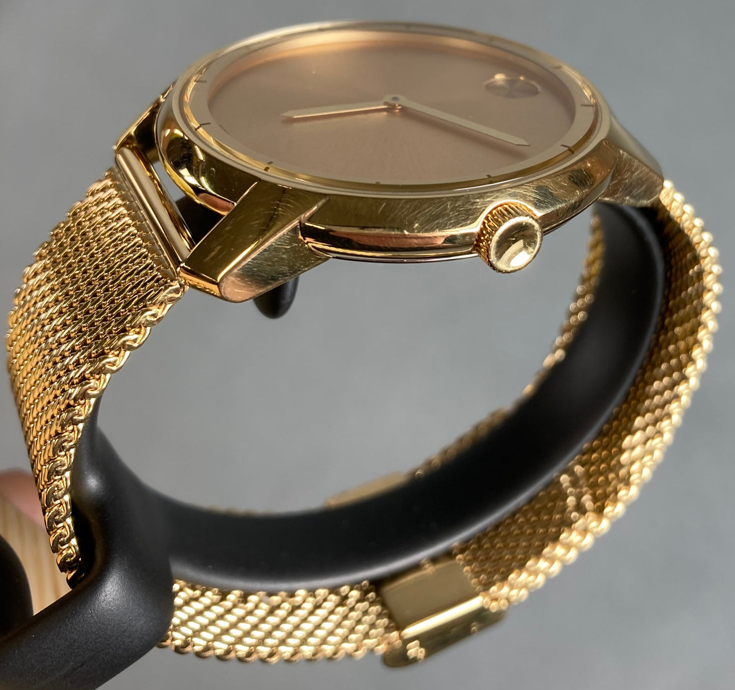 MOVADO Bold Evolution 2.0: 40mm Watch Gold-Tone Case/Dial/Mesh Band