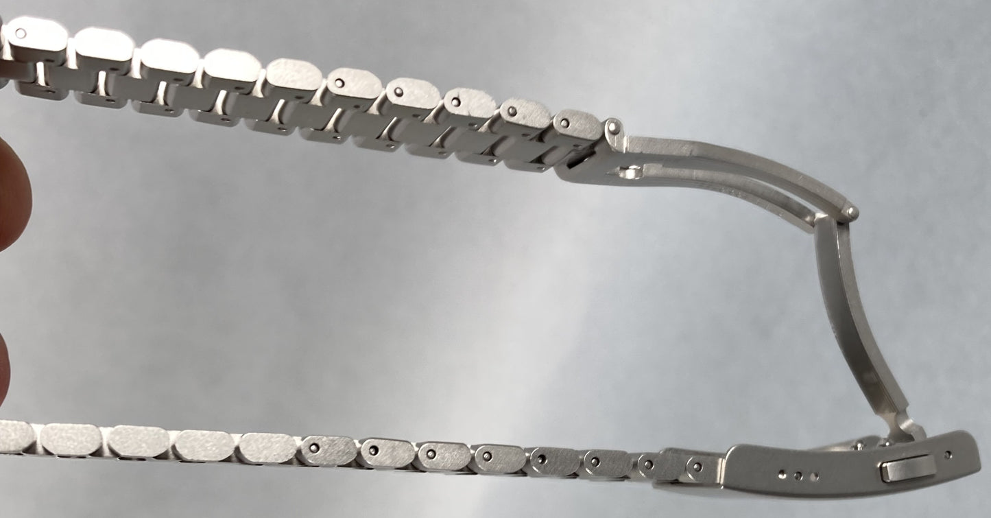 Tag Heuer GTS Formula 1 Gentleman's Watch w/ Case & Warranty Card