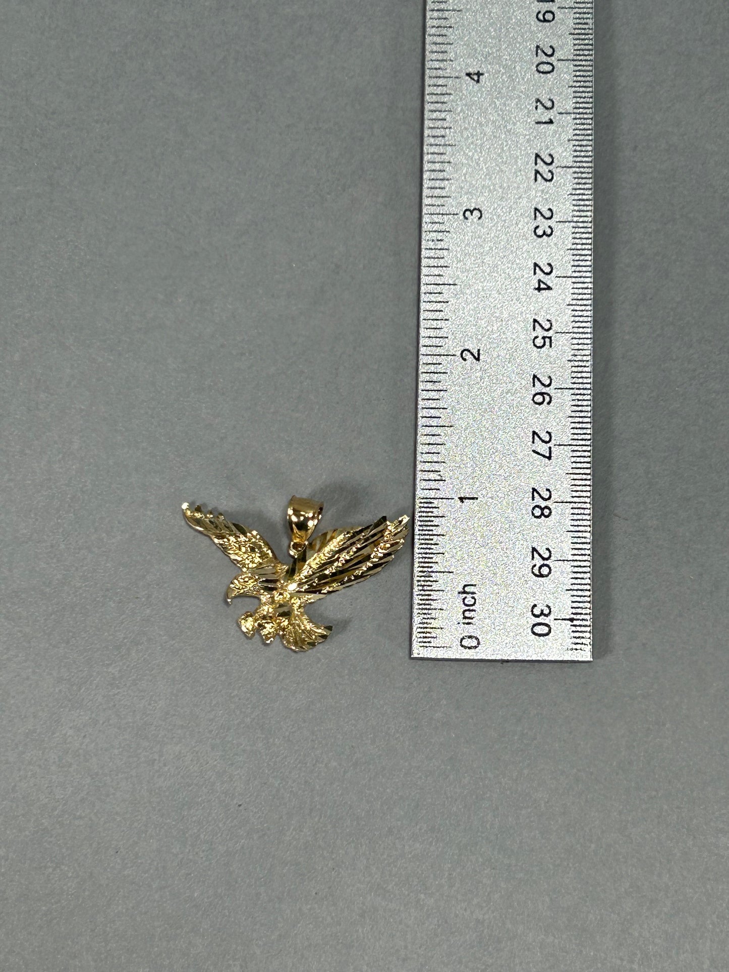 10K Yellow Gold Eagle Pendant; 2.7DWT; 4.2g