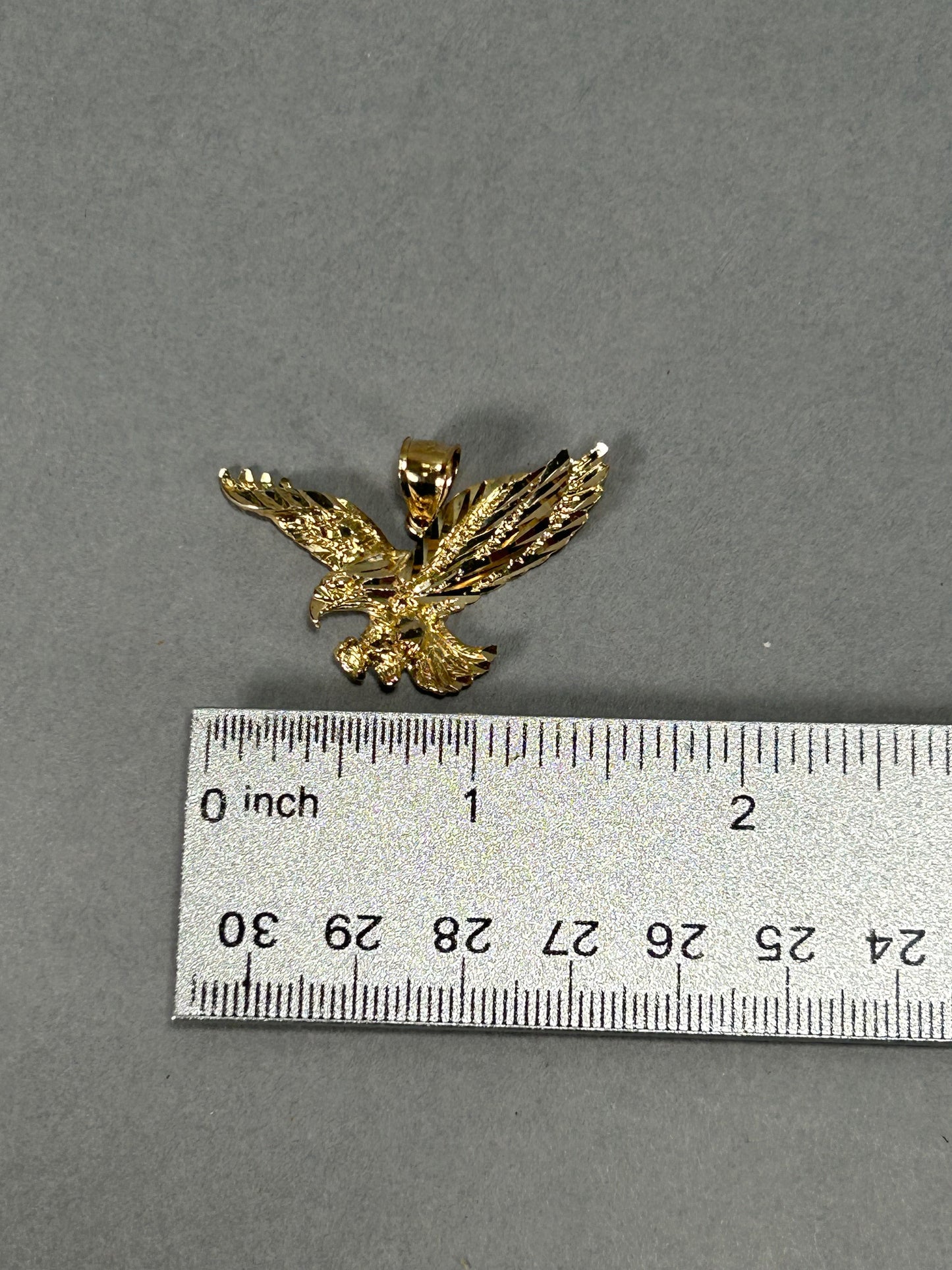 10K Yellow Gold Eagle Pendant; 2.7DWT; 4.2g
