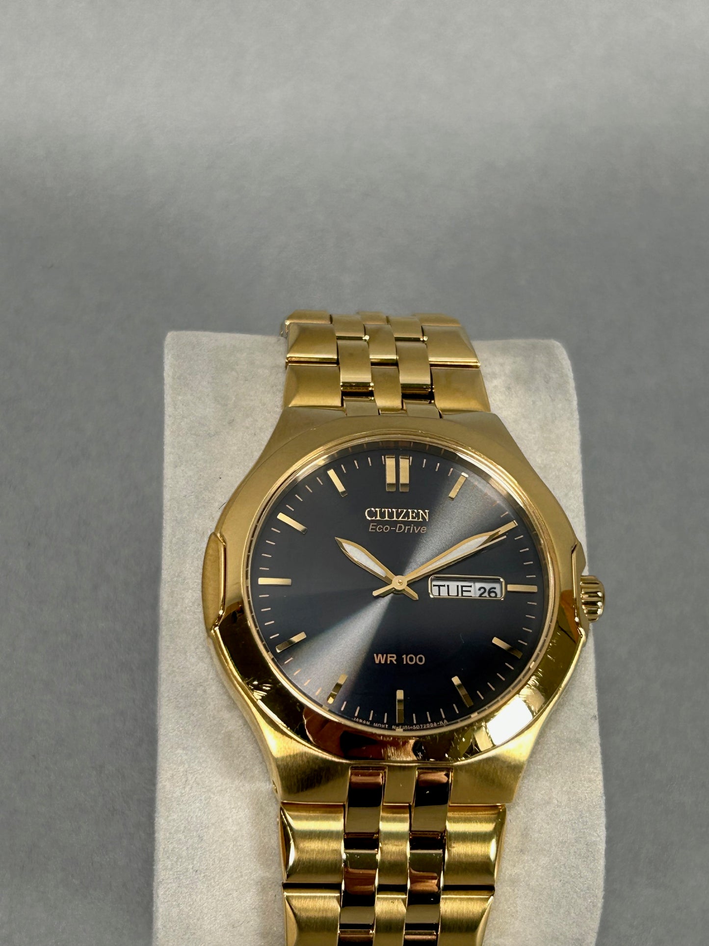 Citizen Corso Eco-Drive Day Date Gentleman's Wristwatch