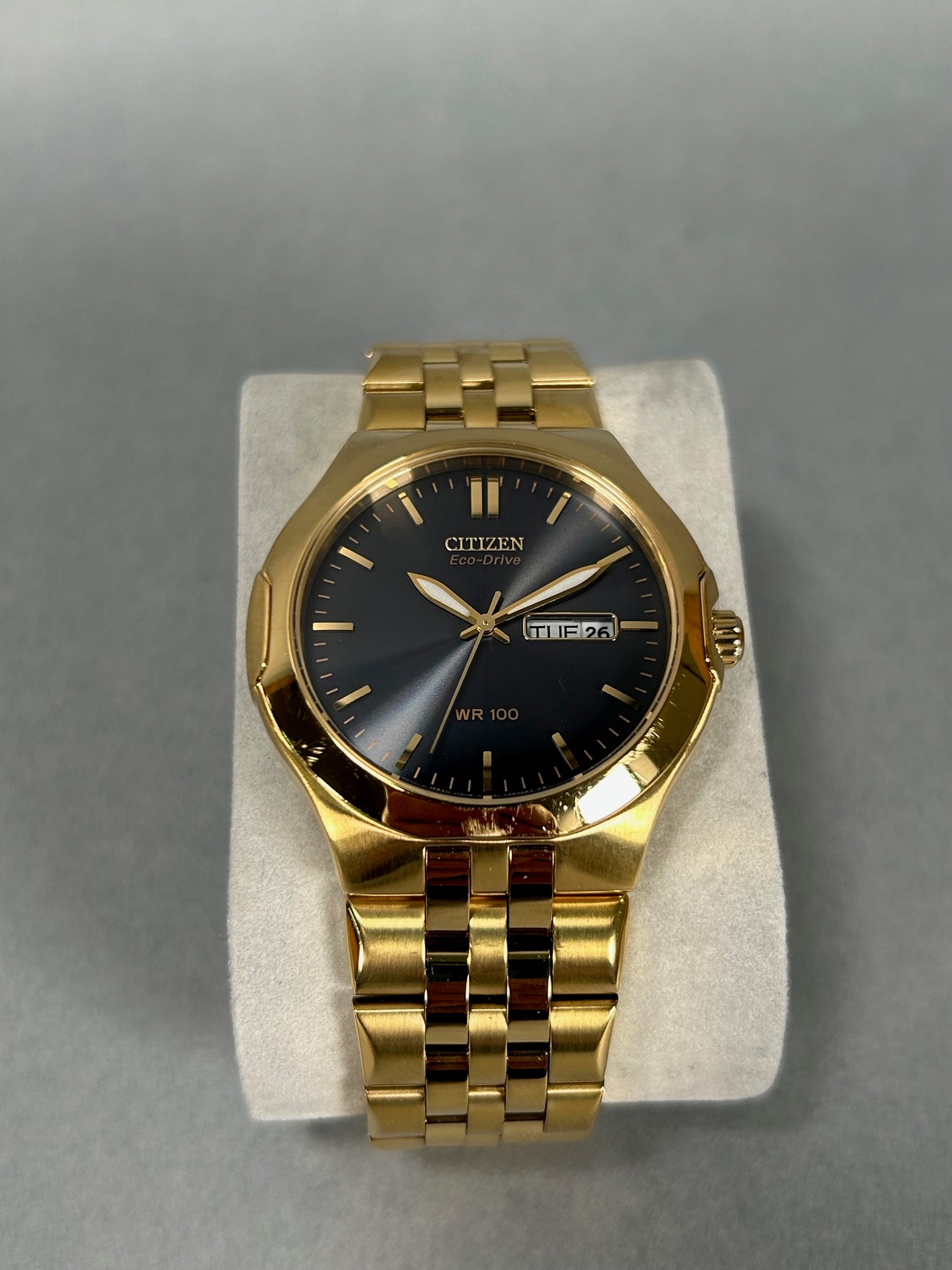 Citizen Corso Eco-Drive Day Date Gentleman's Wristwatch