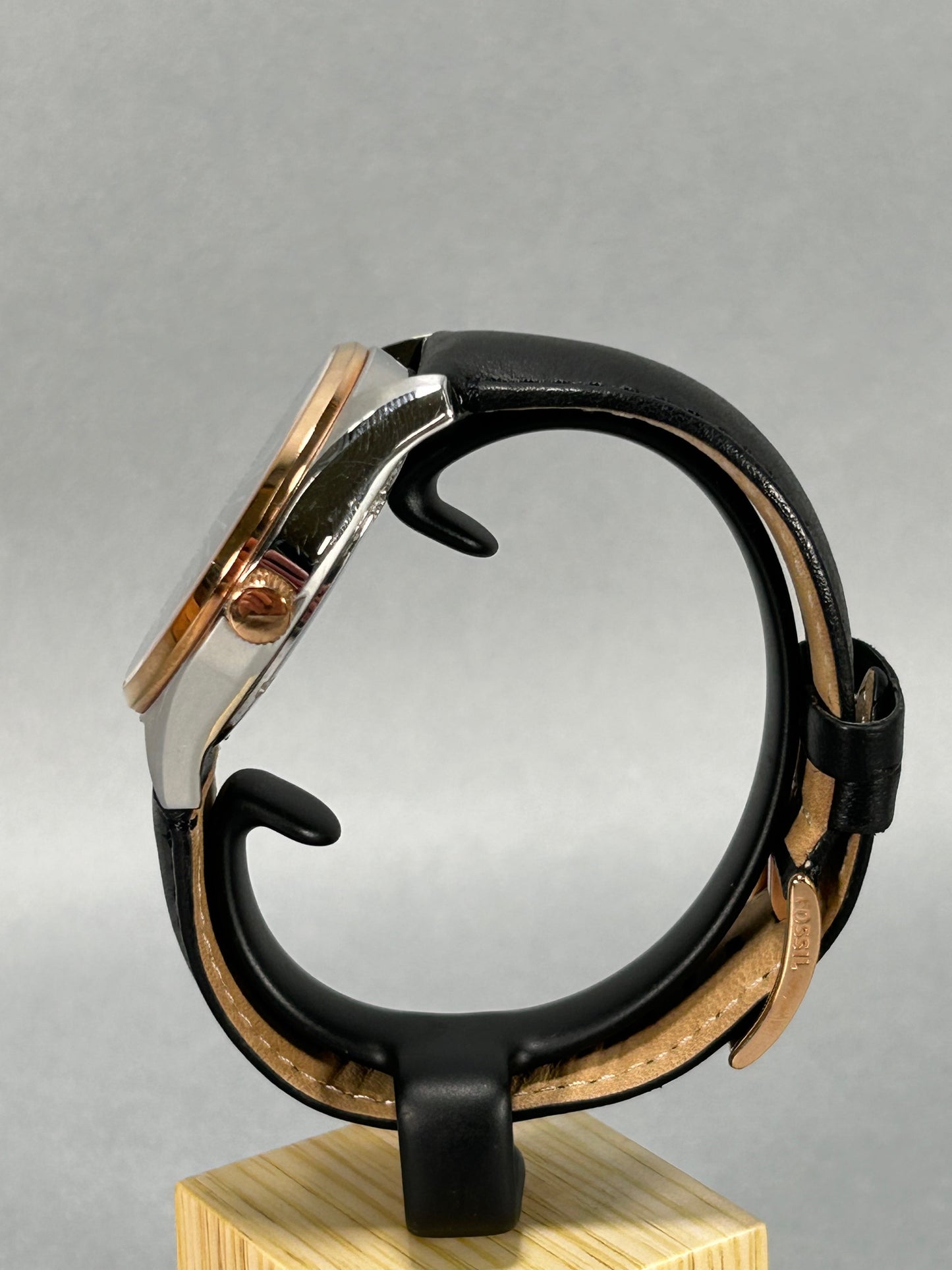 Fossil Flynn BQ2131 Lady's Wristwatch