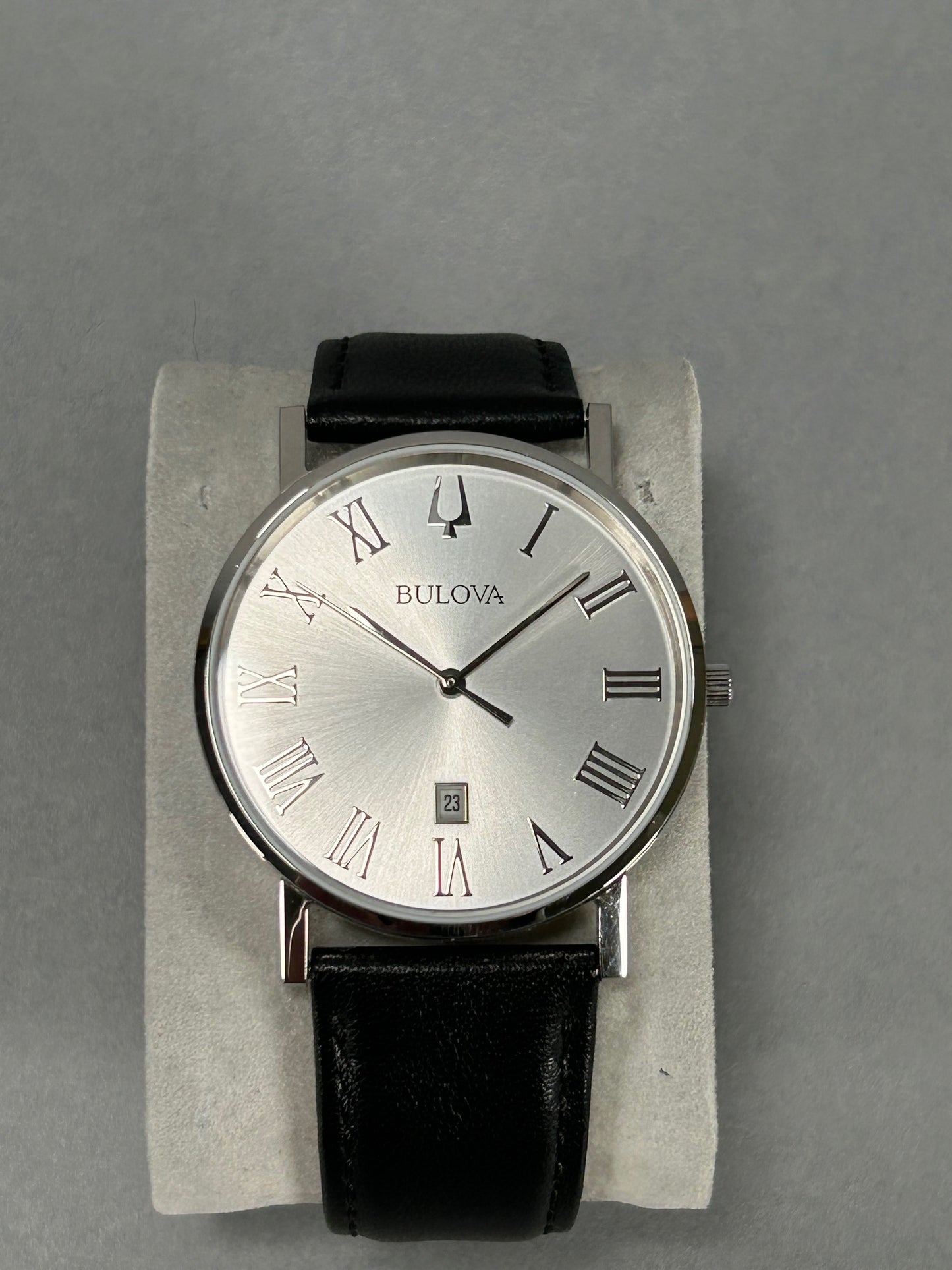 Bulova Classic American 96B312 Gentleman's Wristwatch