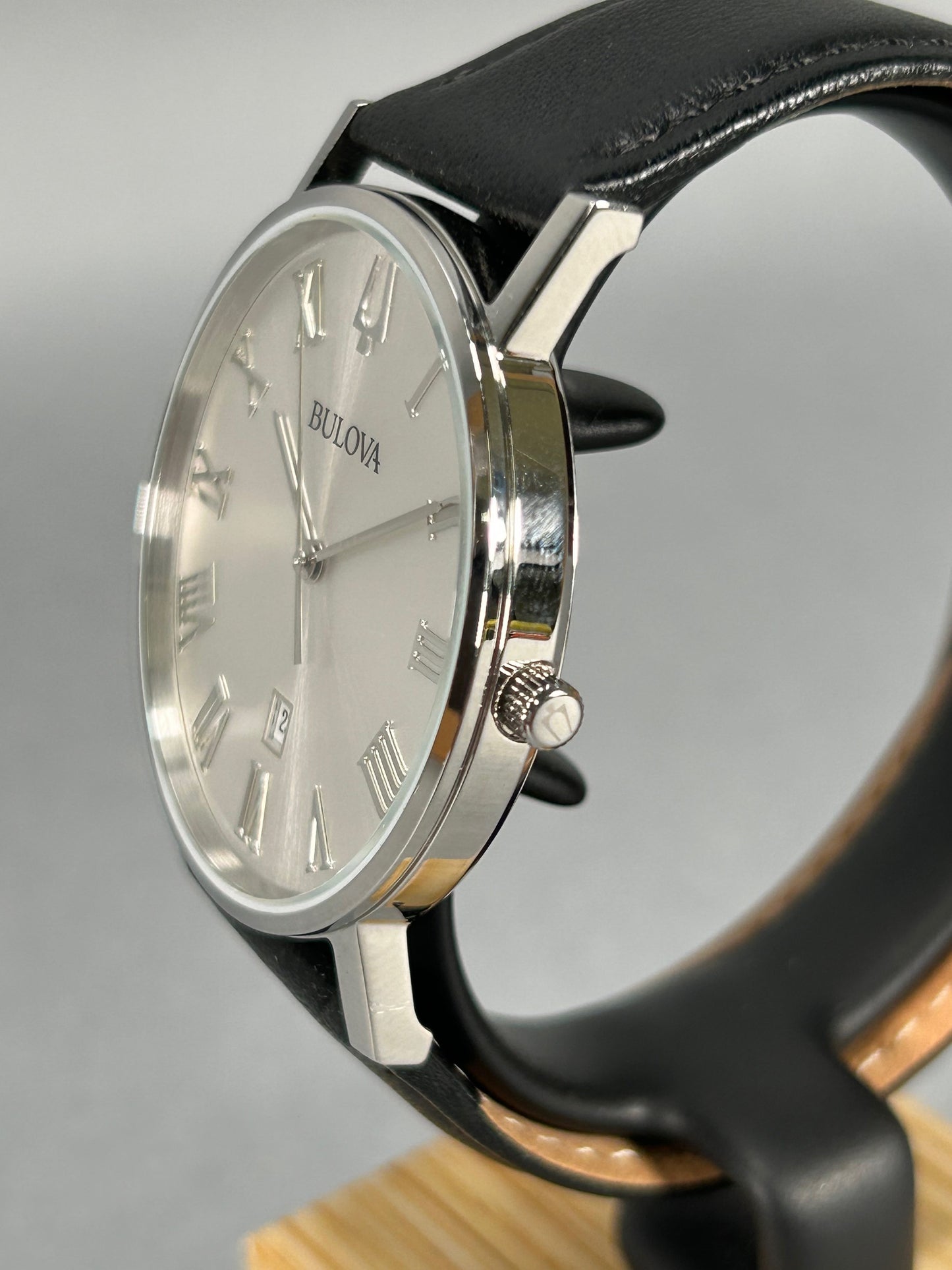 Bulova Classic American 96B312 Gentleman's Wristwatch