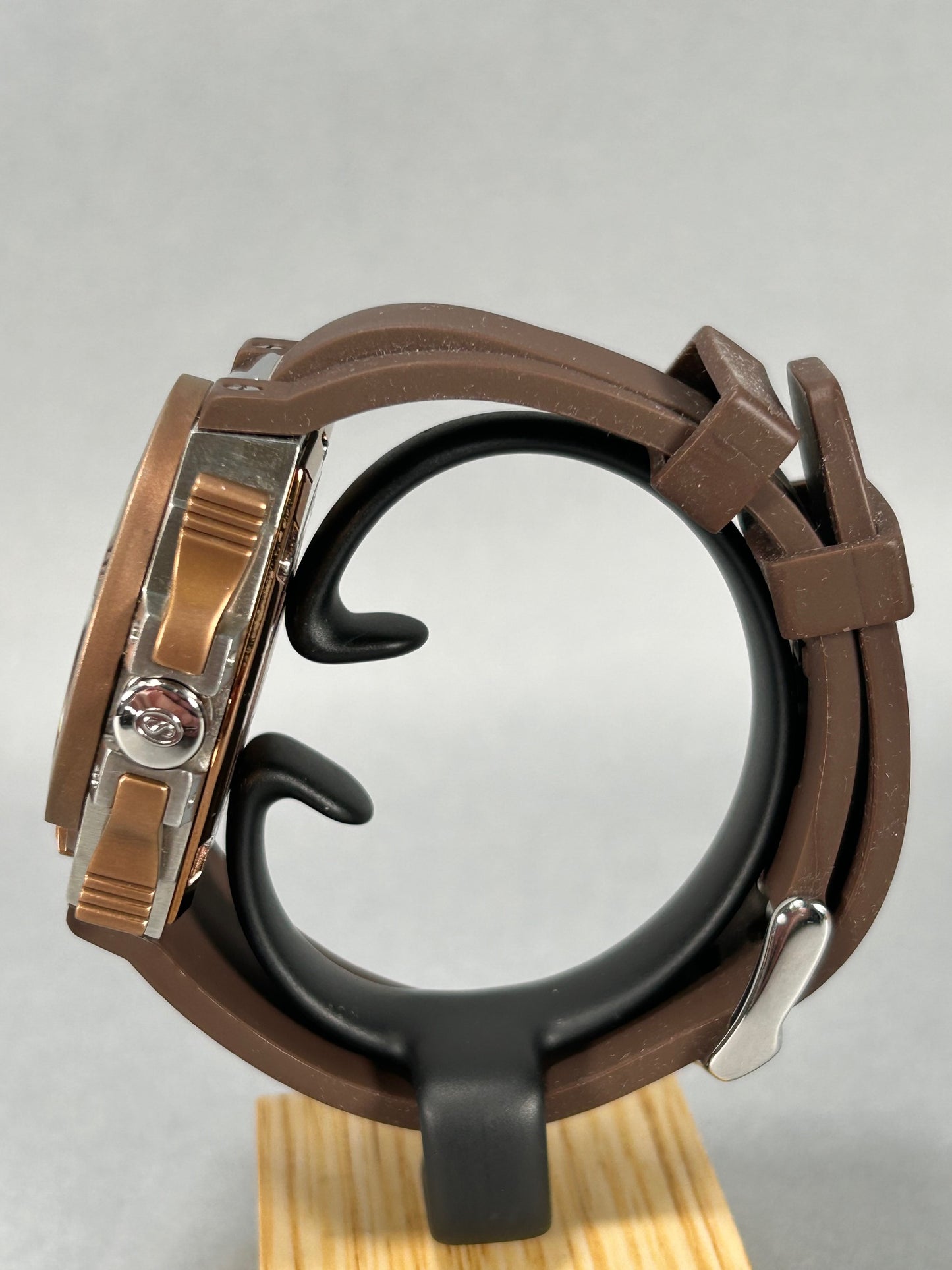 Stuhrling Original Falcon Gentleman's Watch