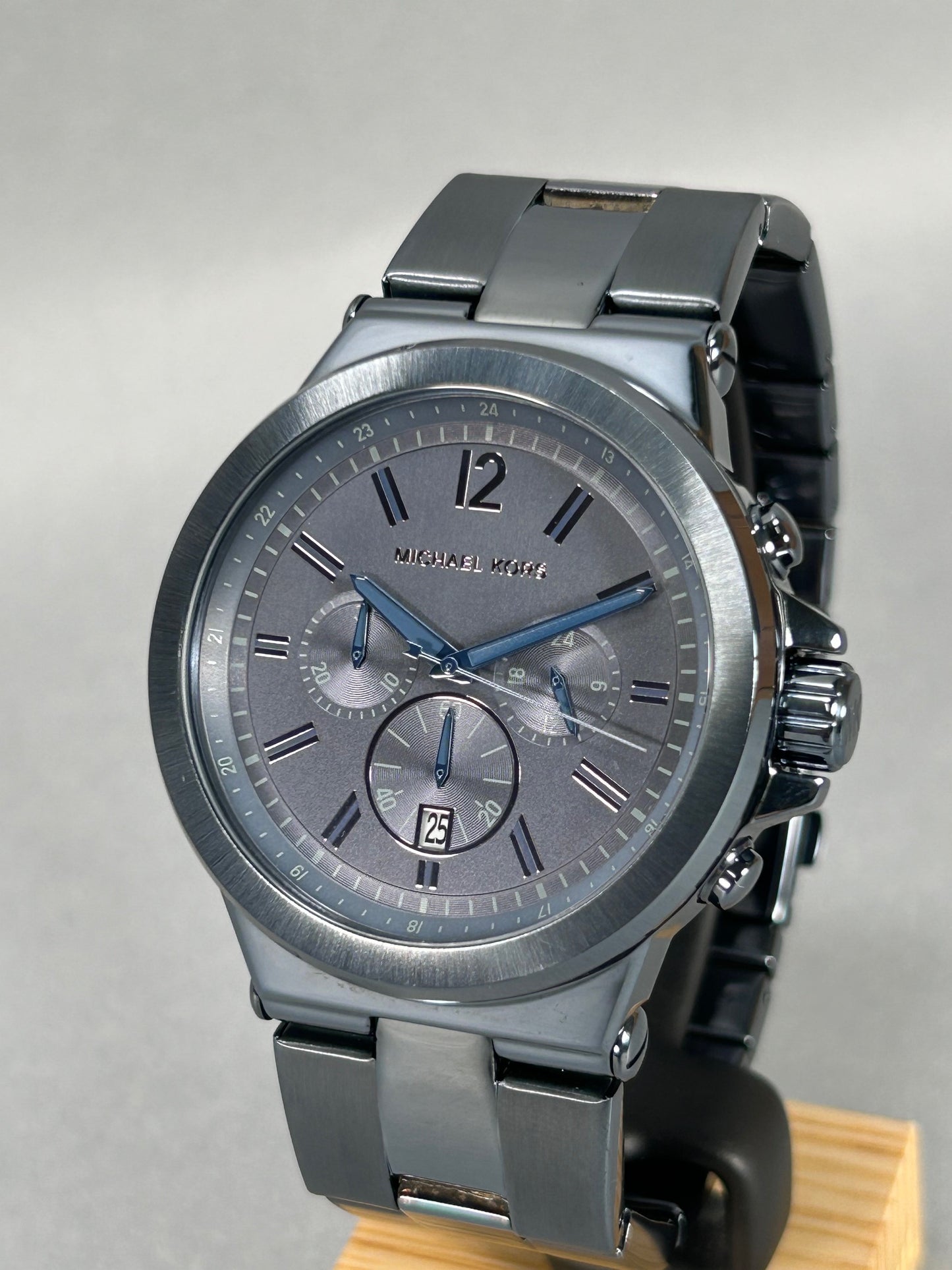 Michael Kors Dylan MK-8655 Navy Gentleman's Wristwatch