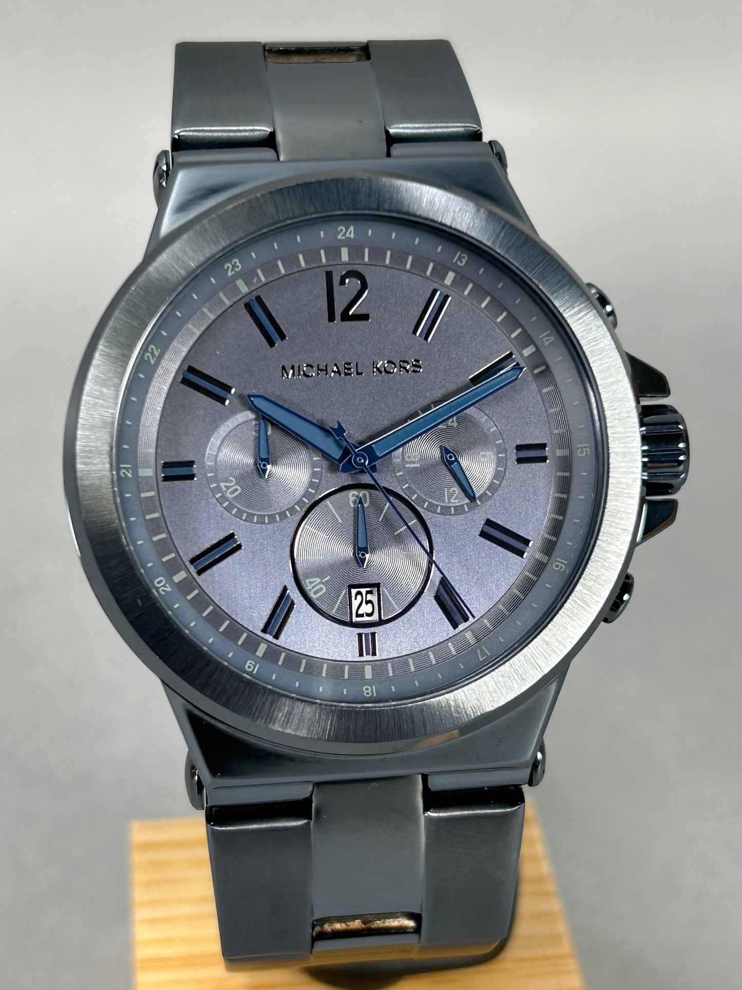 Michael Kors Dylan MK-8655 Navy Gentleman's Wristwatch