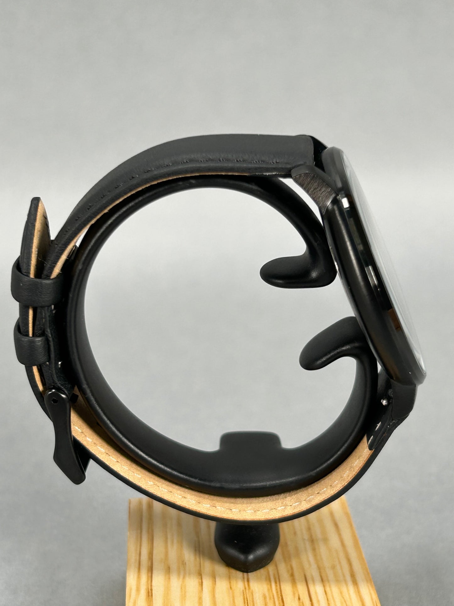 MVMT Legacy Gentleman's Wristwatch