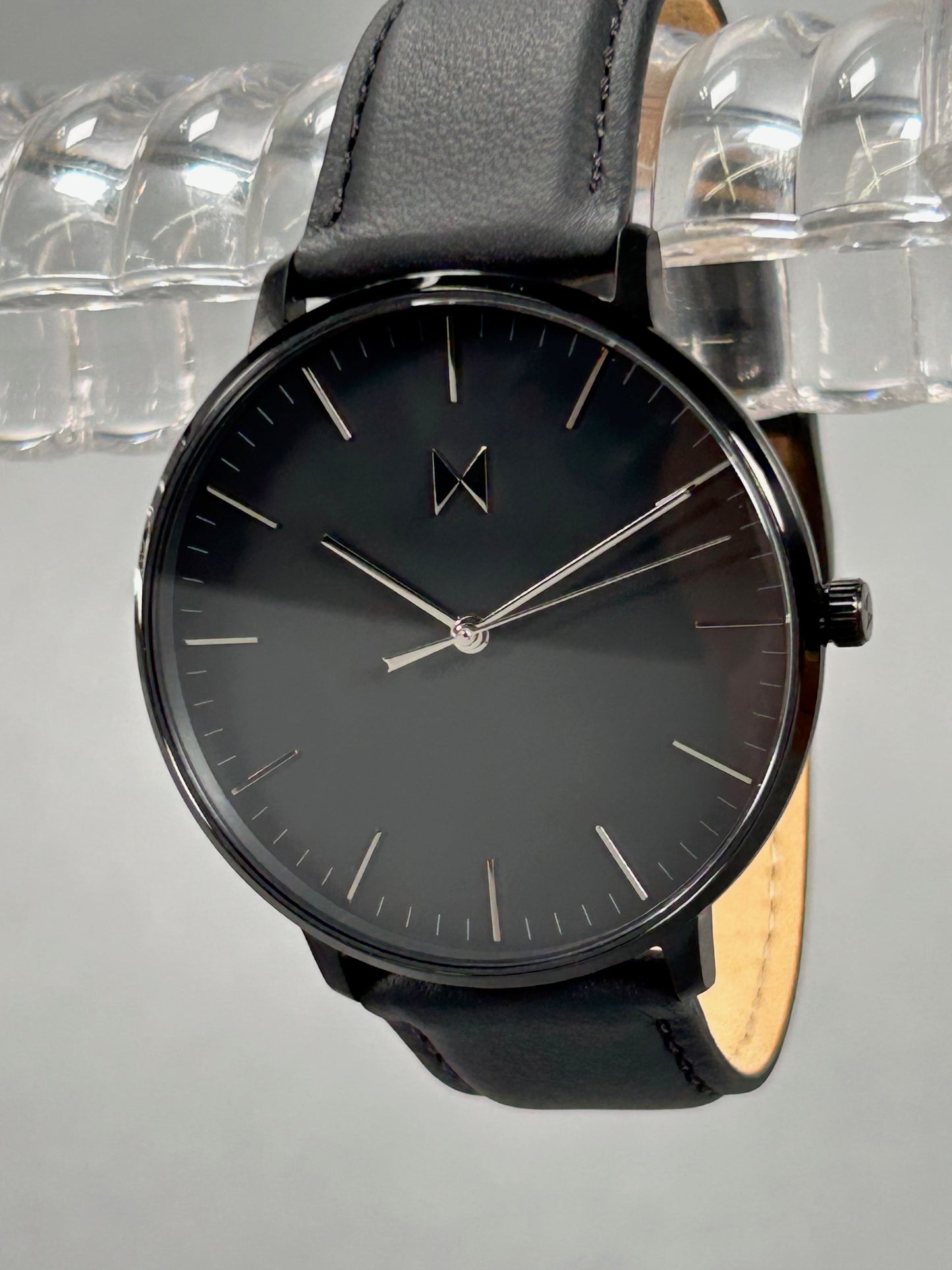 MVMT Legacy Gentleman's Wristwatch