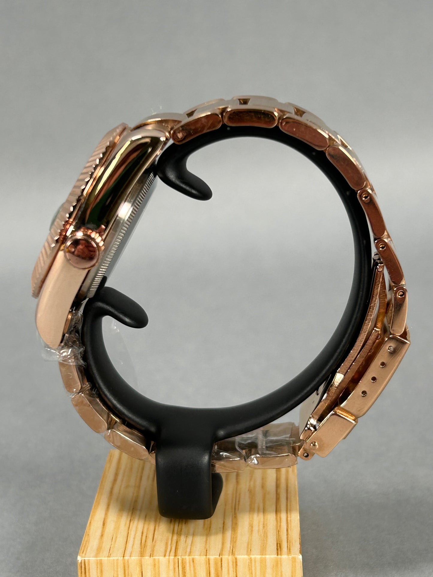 Paula Reis Date Automatic Gentleman's Wristwatch