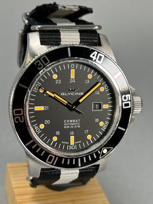 Glycine GL0097 Combat Automatic Gentleman's Wristwatch