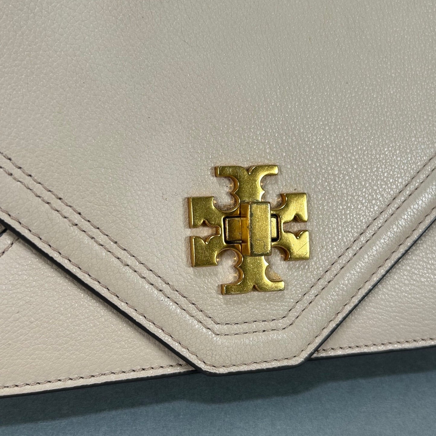 Pink Tory Burch Chain Hand Bag