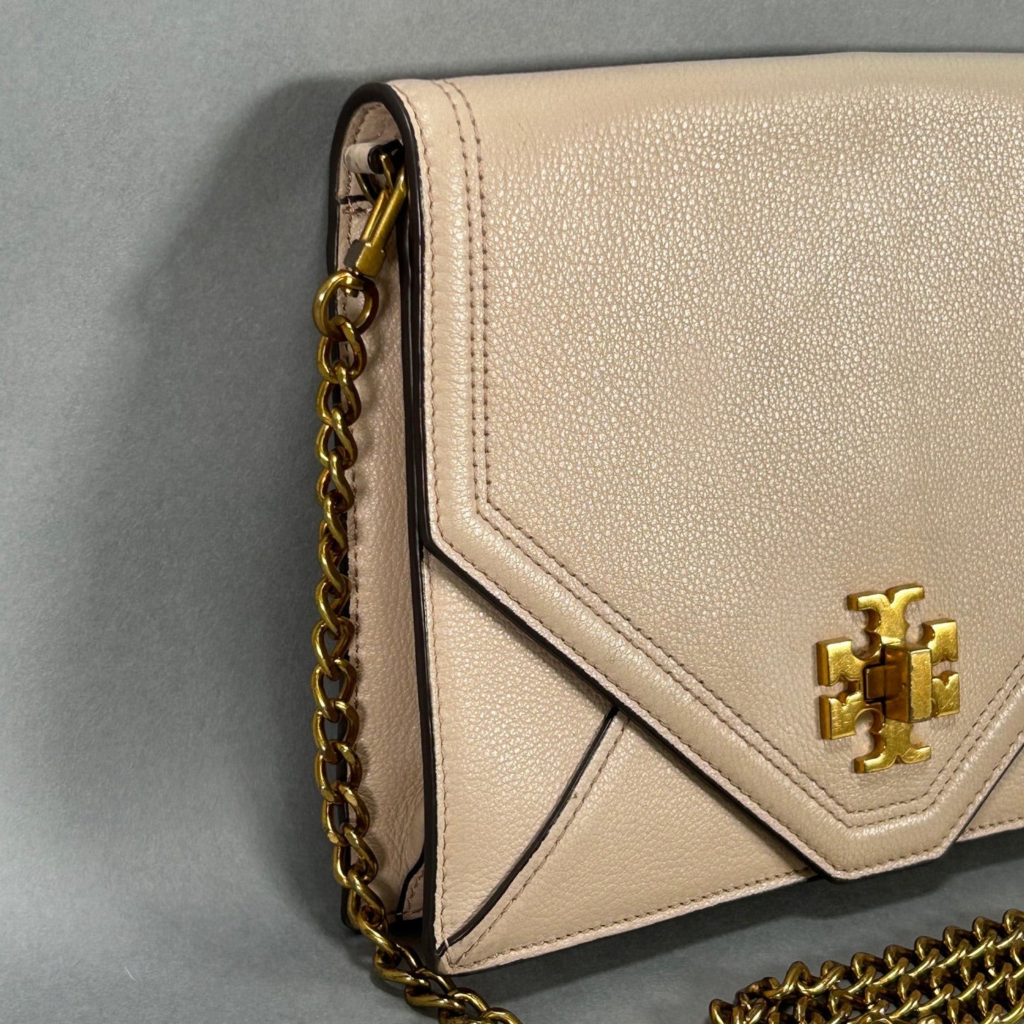 Pink Tory Burch Chain Hand Bag
