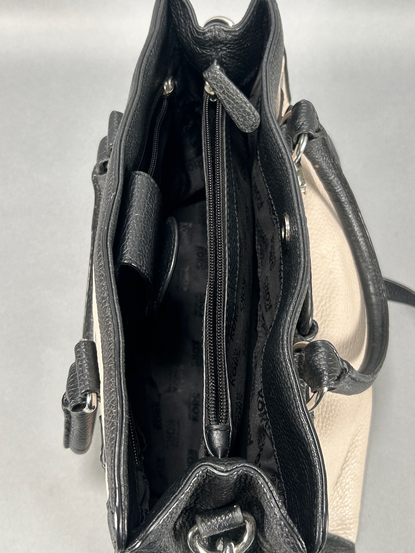 Michael Kors Hamilton Frame Out Hand Bag