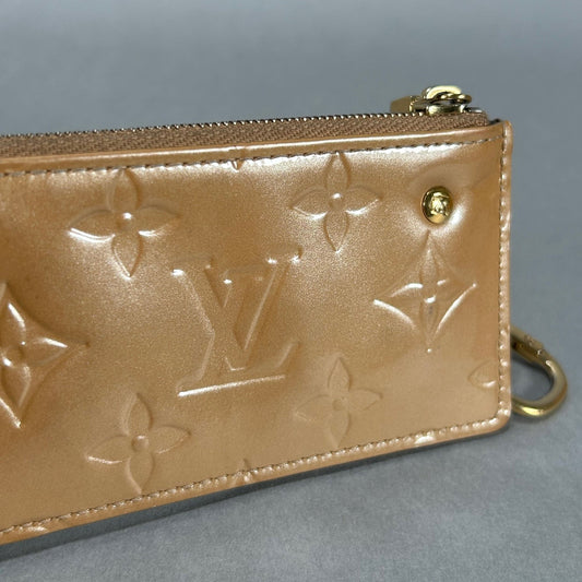 Louis Vuitton Beige Noisette Monogram Vernis Key Pouch Pochette Cles