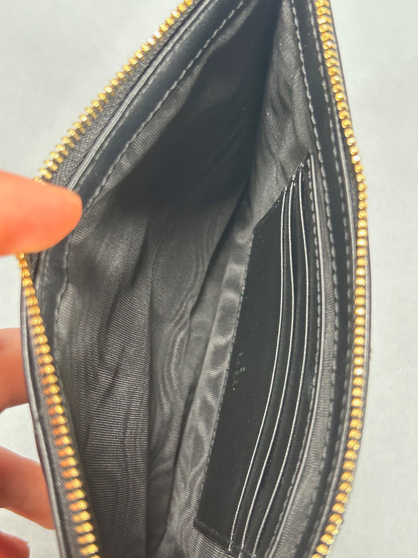 Gucci GG Marmont Leather Pouch - Black W/Box & Tags