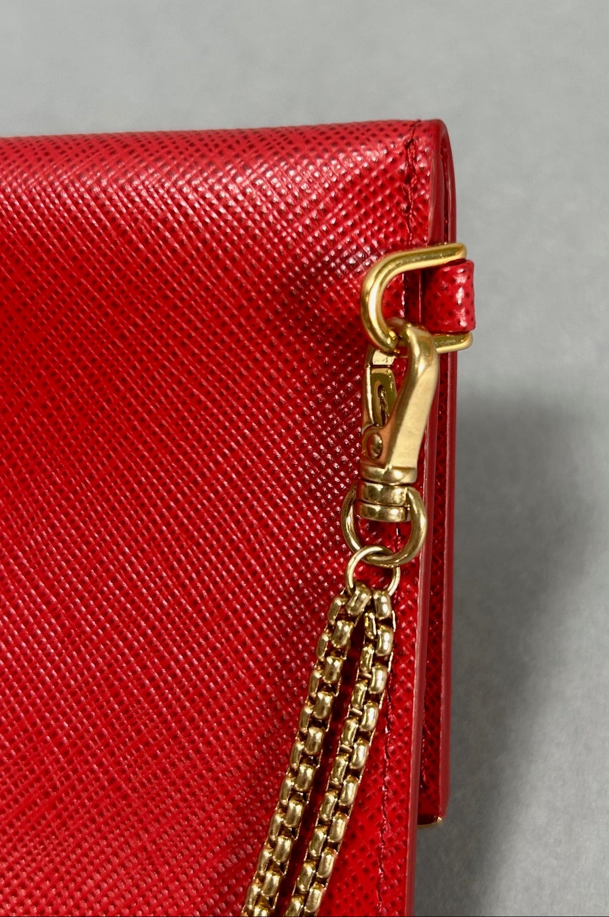 Prada Saffiano Wallet - Red