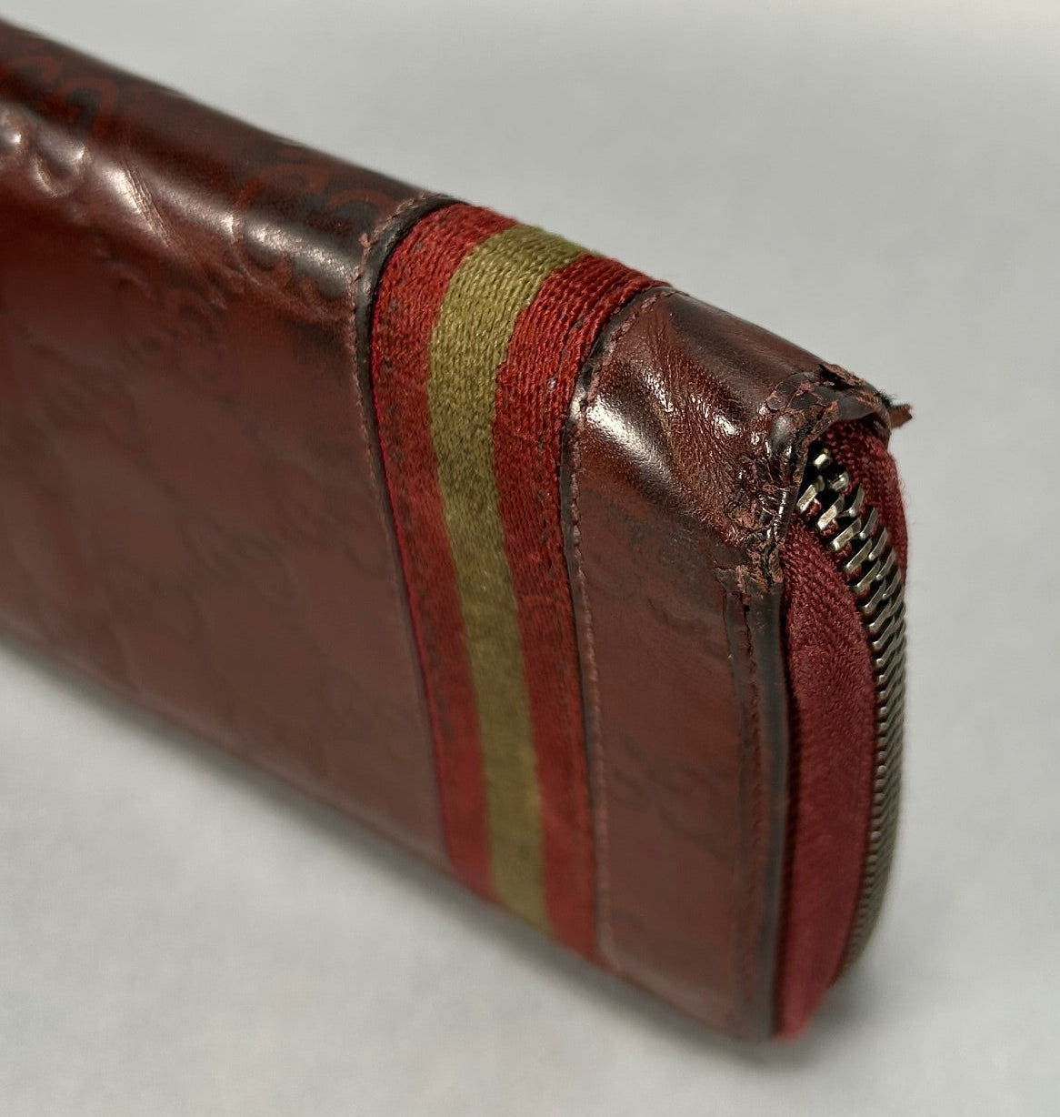 Gucci Guccisimma Sherry Line Zip Wallet