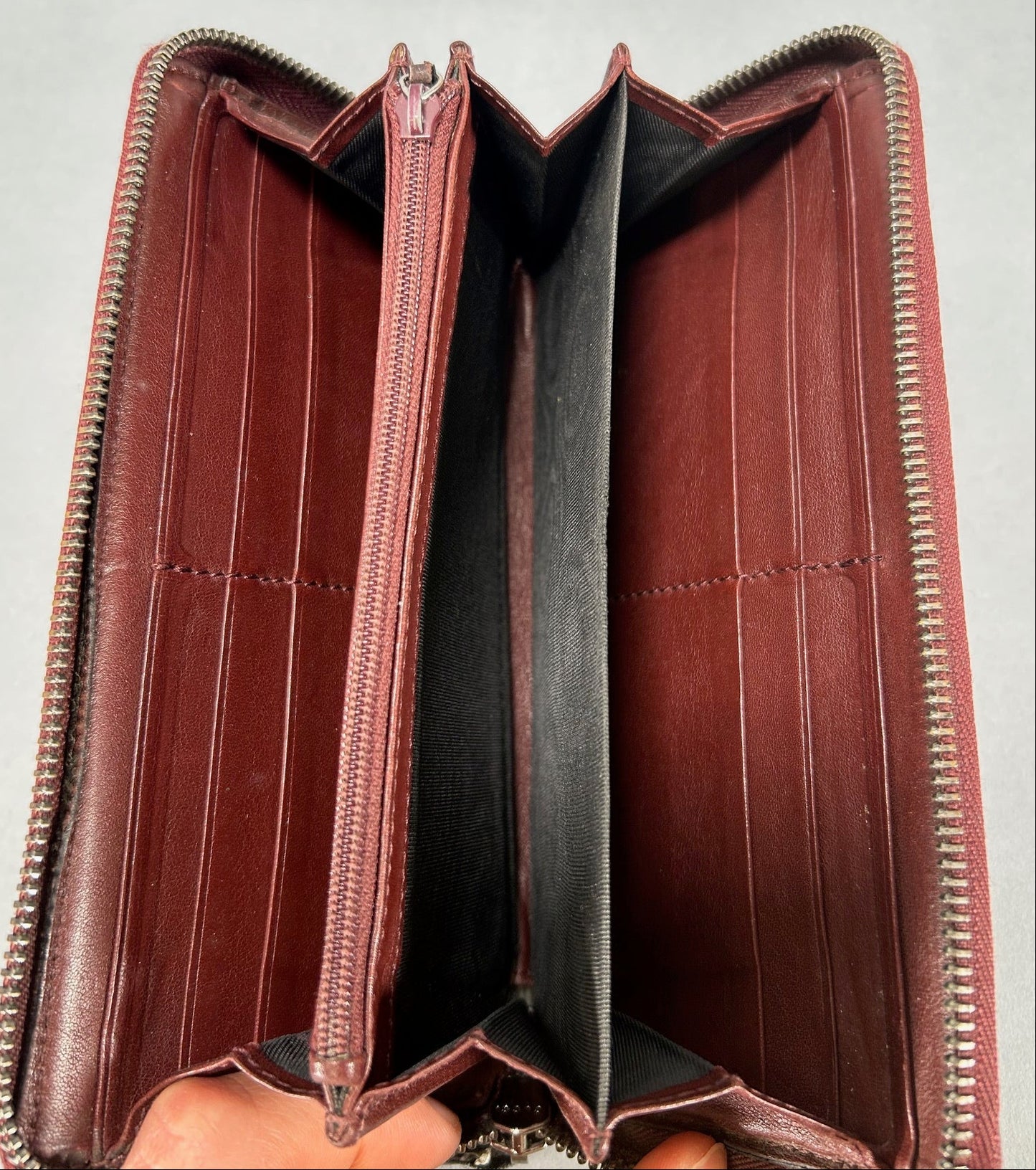 Gucci Guccisimma Sherry Line Zip Wallet