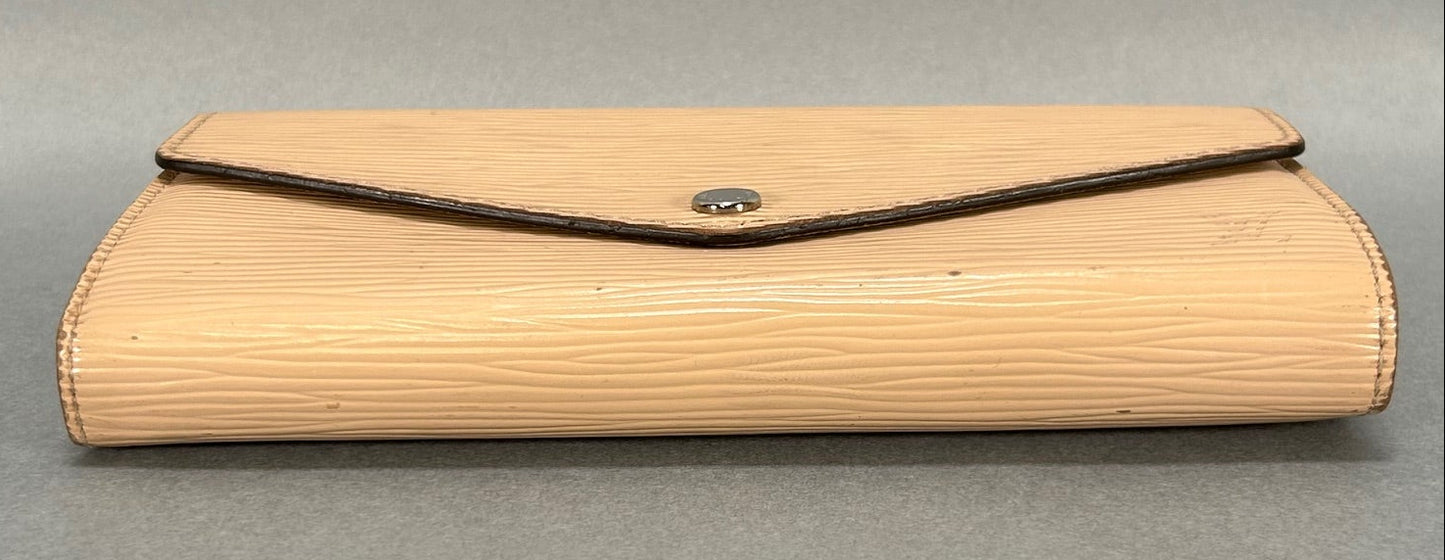 Louis Vuitton LV Beige Epi Sarah Wallet