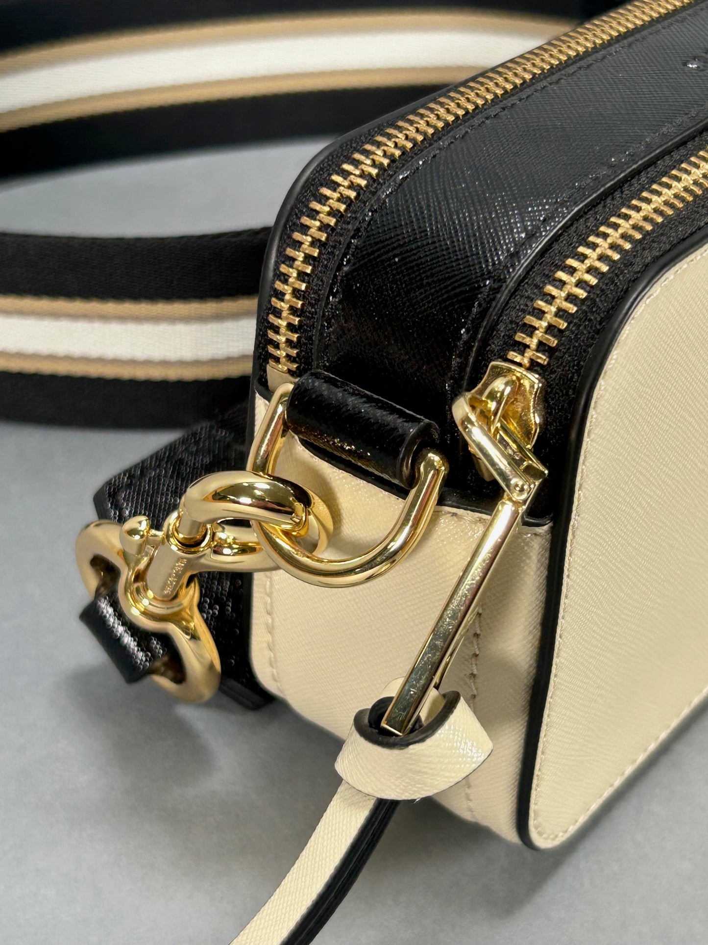 Marc Jacobs "The Snapshot" Crossbody Bag - Ivory