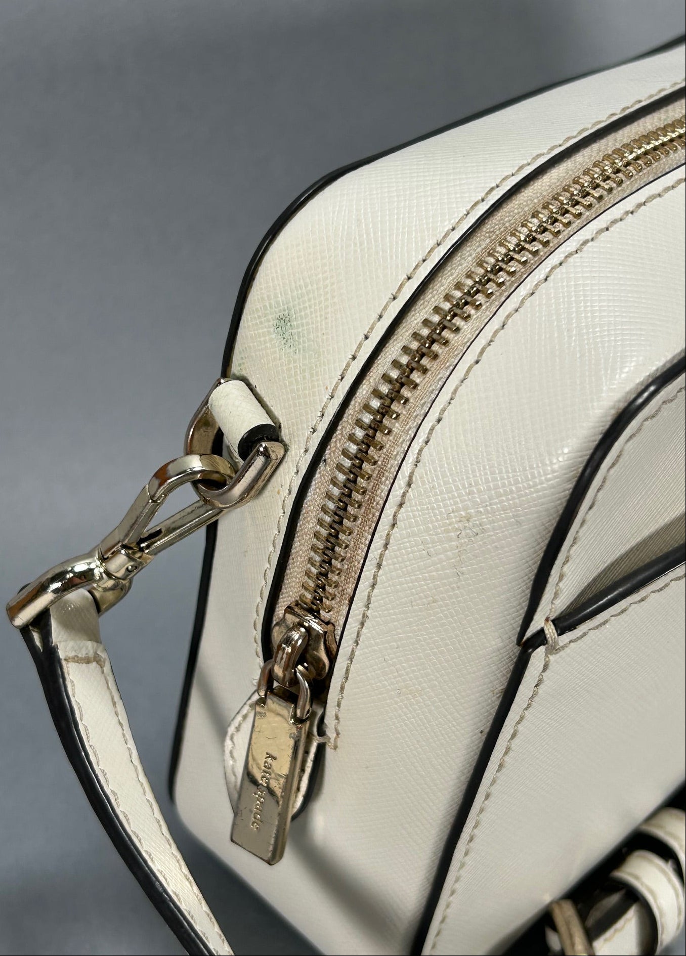 Kate Spade Lauryn Camera Bag - White
