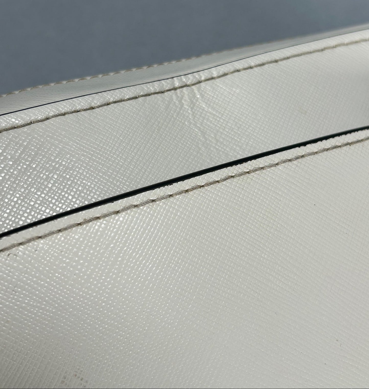 Kate Spade Lauryn Camera Bag - White