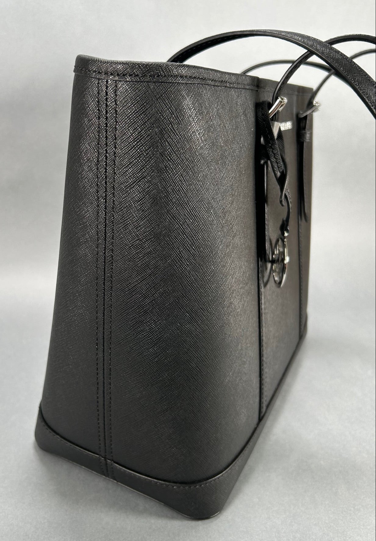 Michael Kors Jet Set Travel Tote - Black