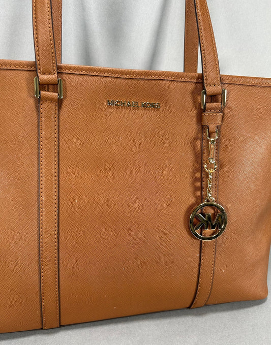 Michael Kors Jet Set Large Tote Bag - Light Brown