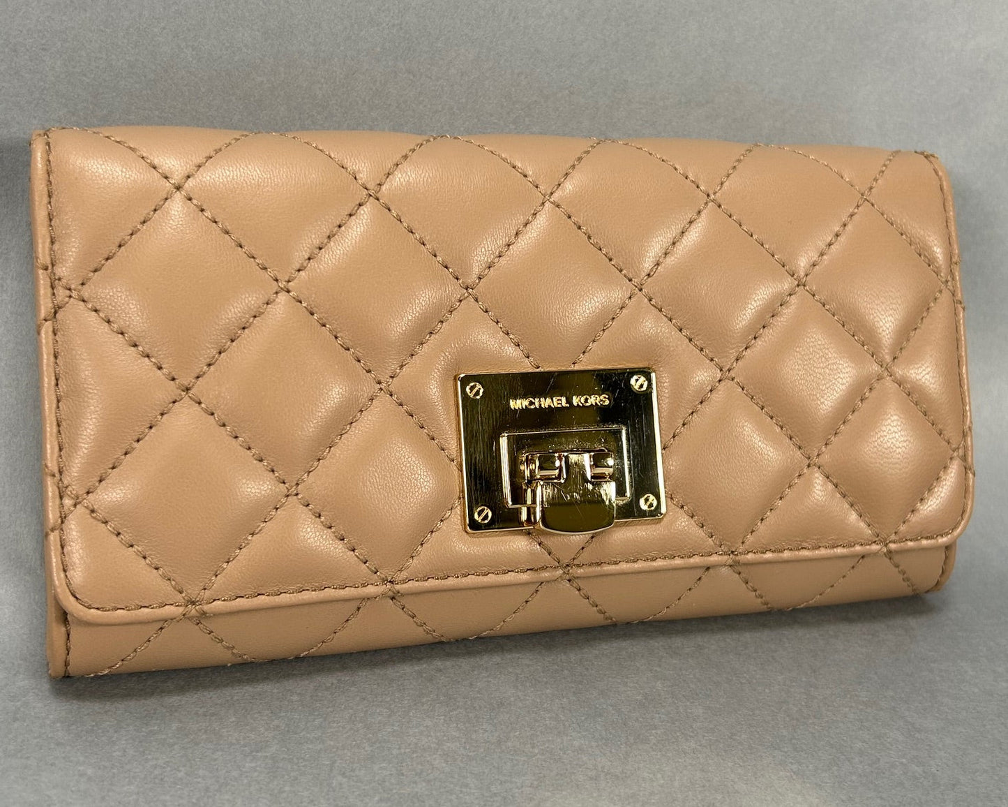 Michael Kors Astrid Clutch - Beige