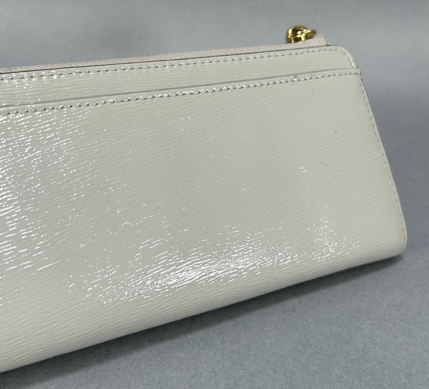 Kate Spade Nisha Beacon Court Wallet - Grey