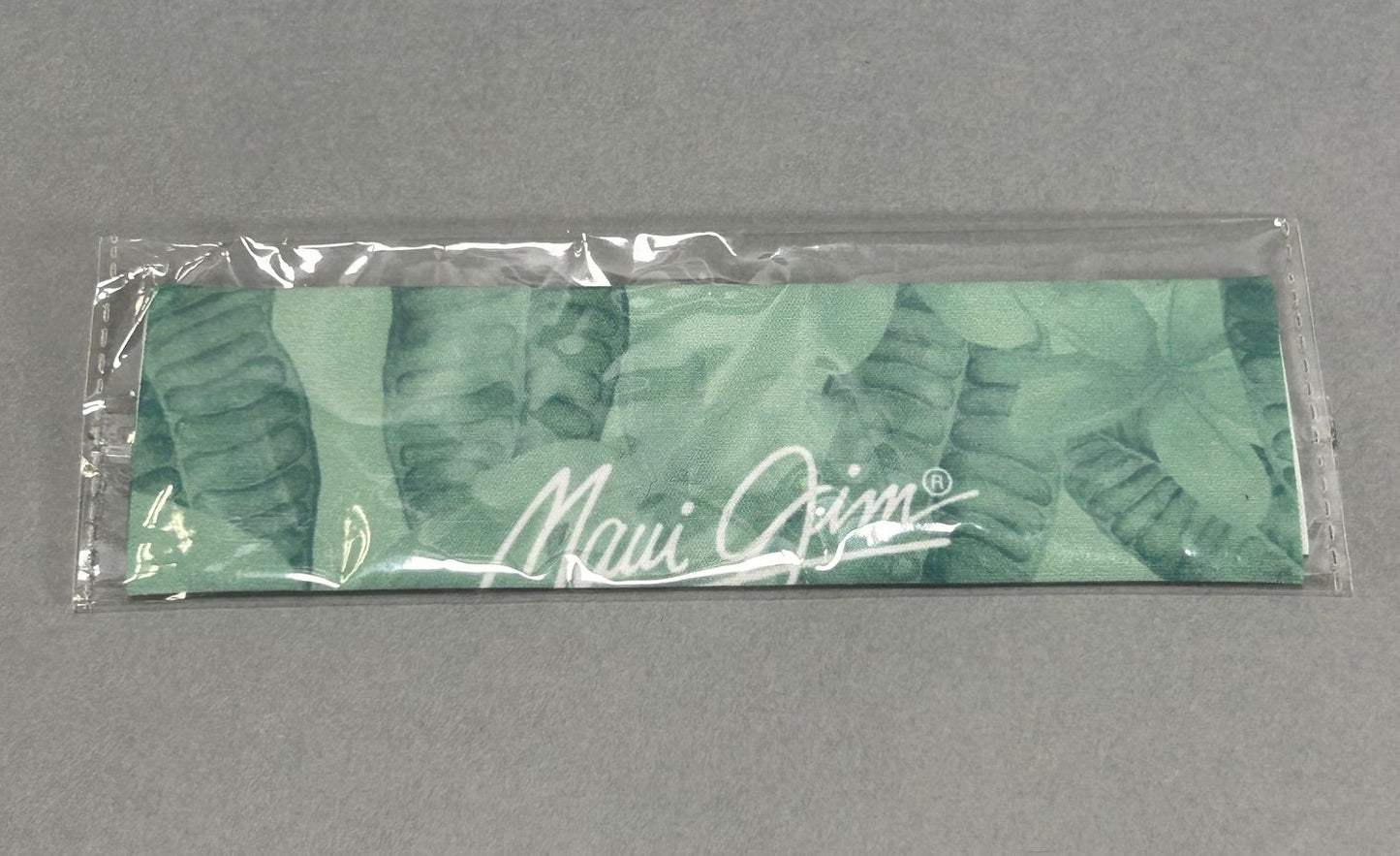 Maui Jim Olili Sunglasses MJ330-05; 55[]18 W/Case