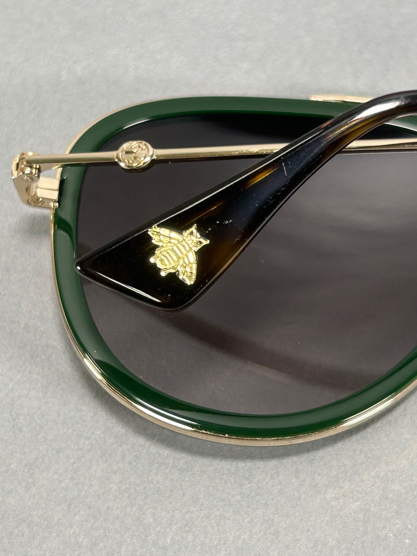 Gucci Sunglasses GG0062S 57[]17-140