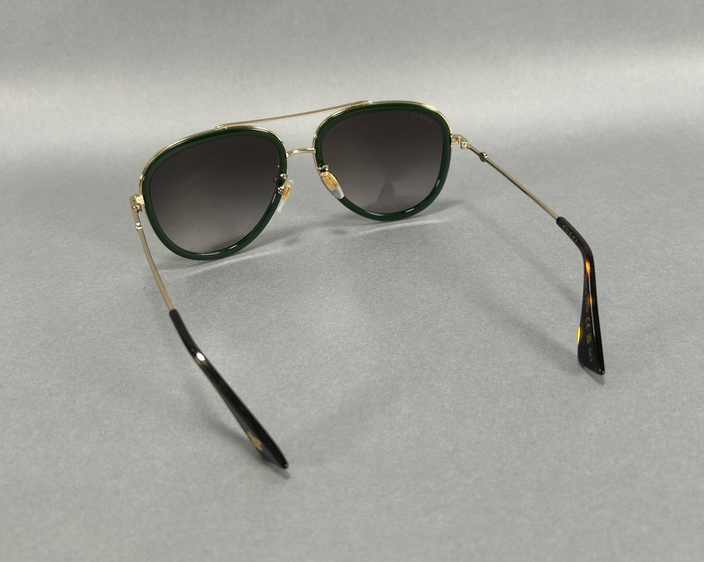 Gucci Sunglasses GG0062S 57[]17-140