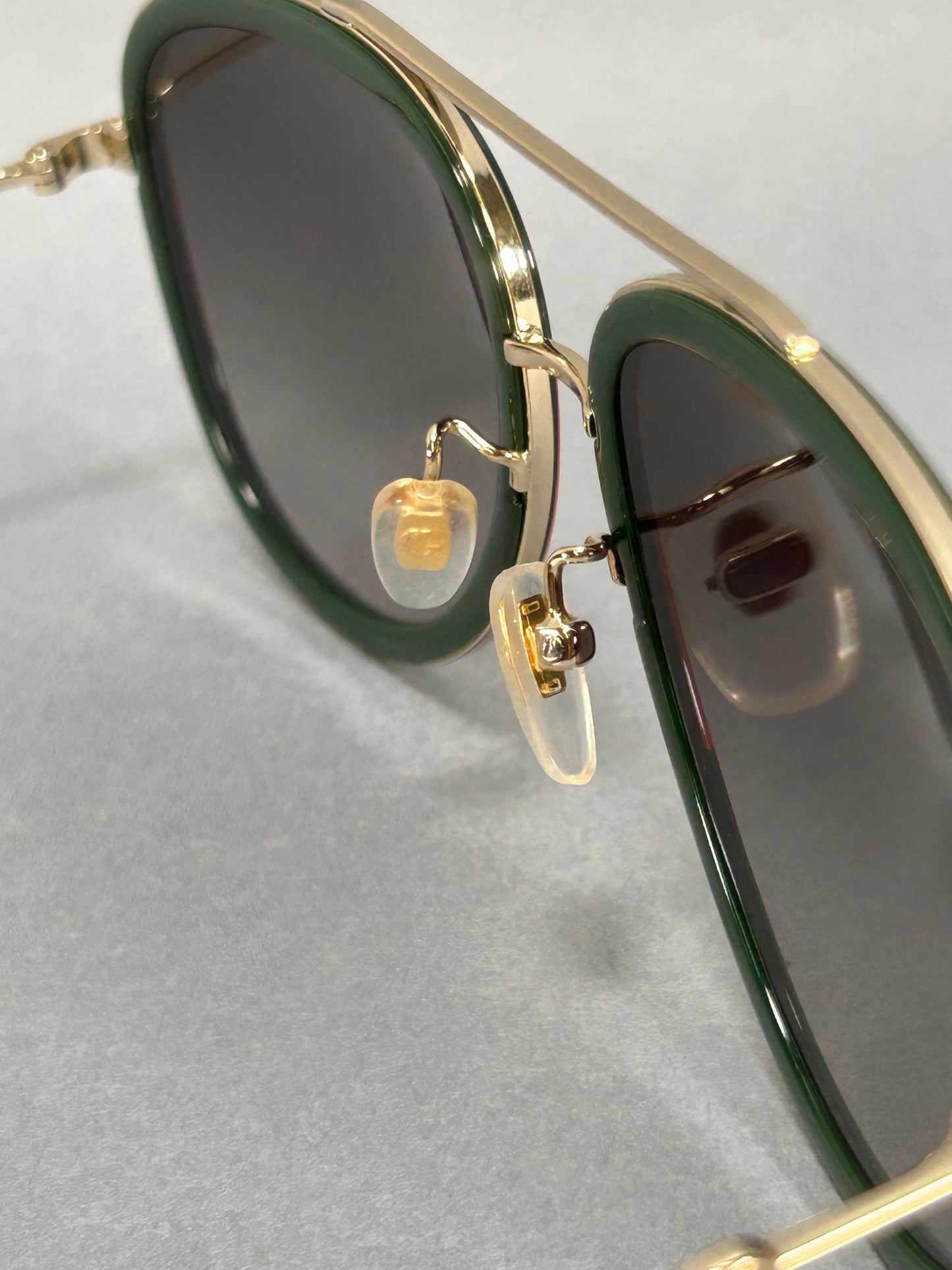 Gucci Sunglasses GG0062S 57[]17-140