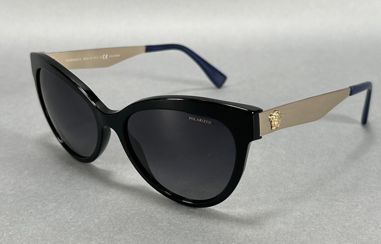 Versace Sunglasses Model: 4338 57[]17