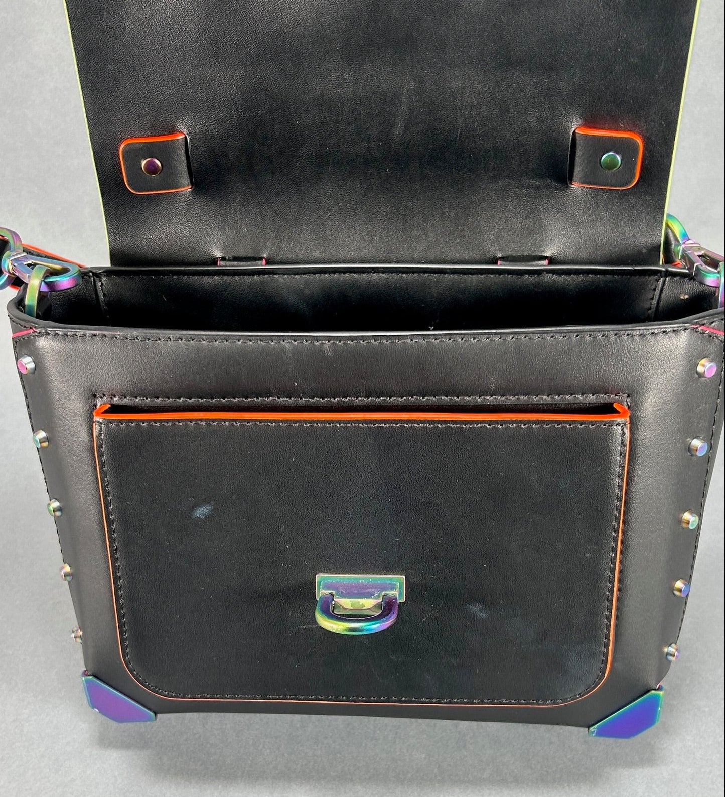 Michael Kors Manhattan Handbag - Black