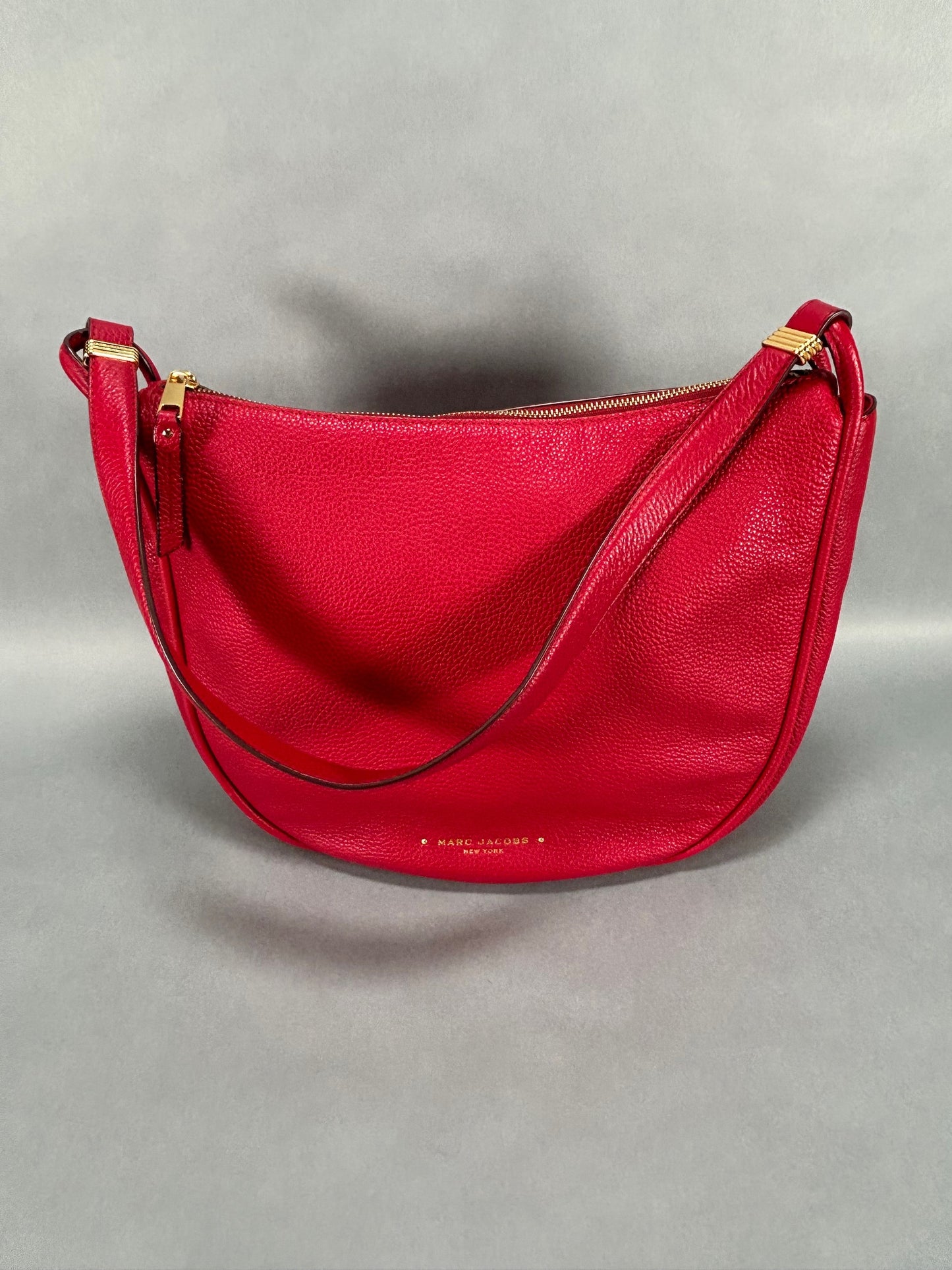 Marc Jacobs Hobo Handbag - Red