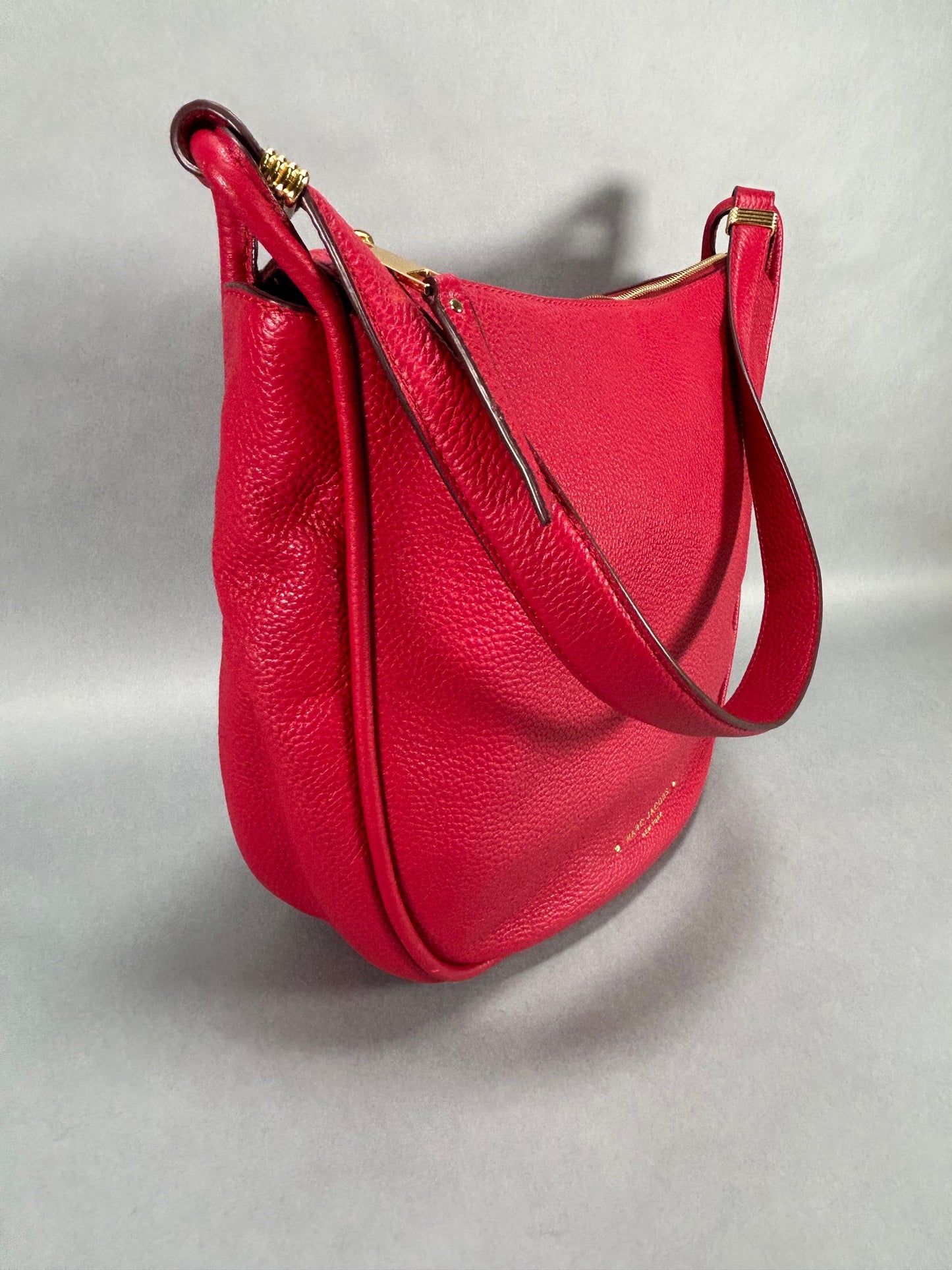 Marc Jacobs Hobo Handbag - Red