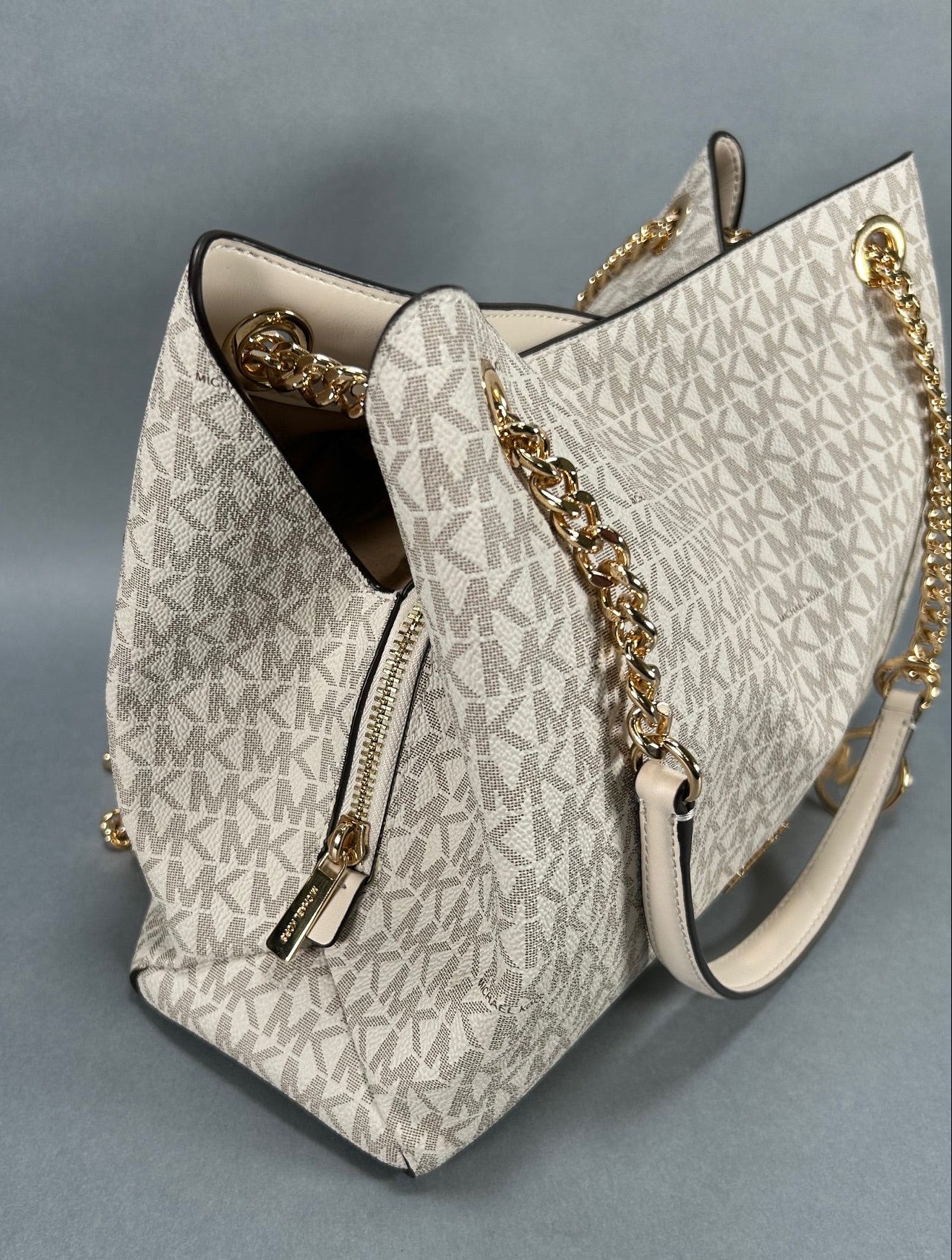 Michael Kors Medium Christina Signature Logo Tote Bag