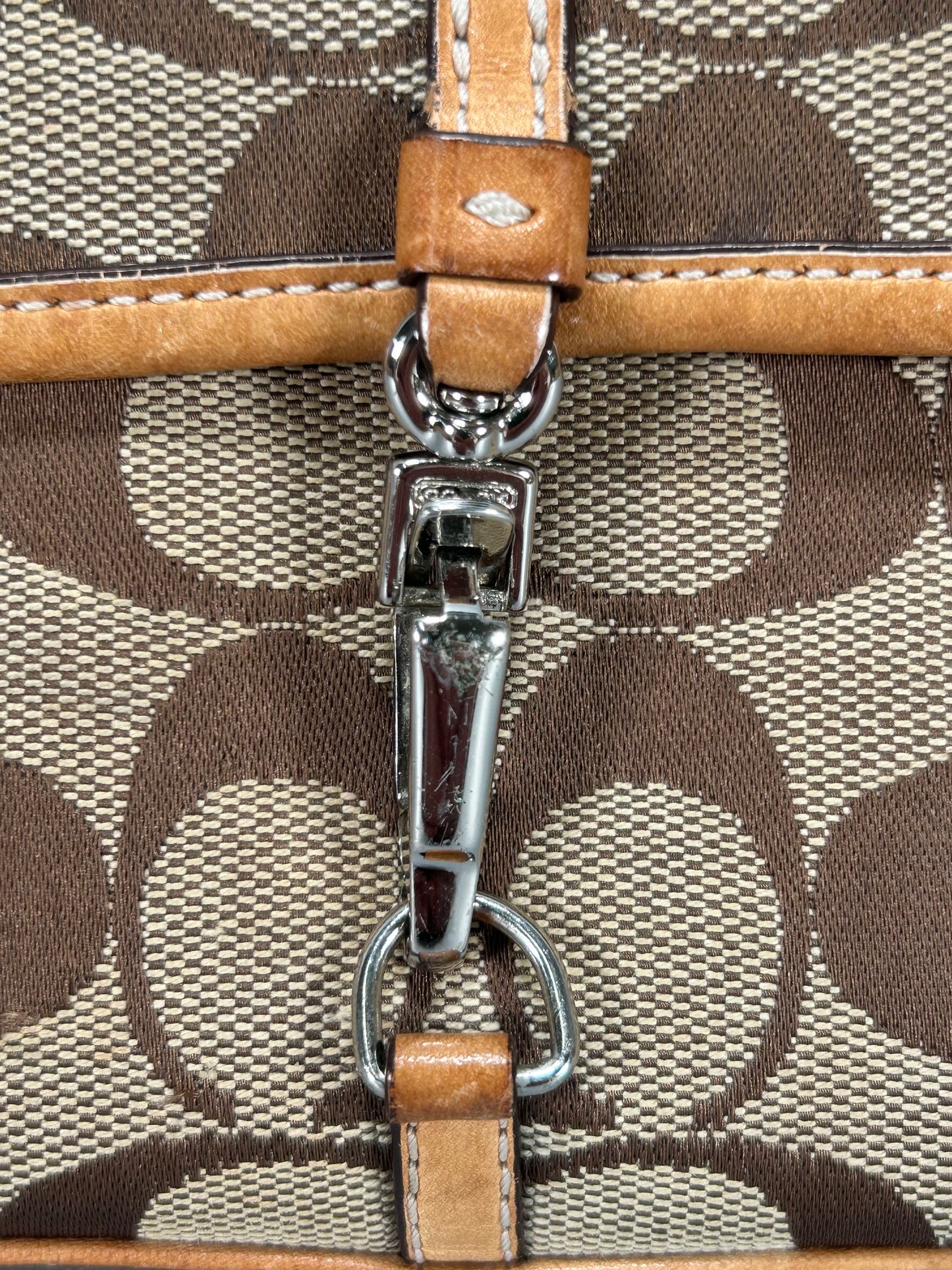 Coach Signature Mini Handbag Clip Demi 6348