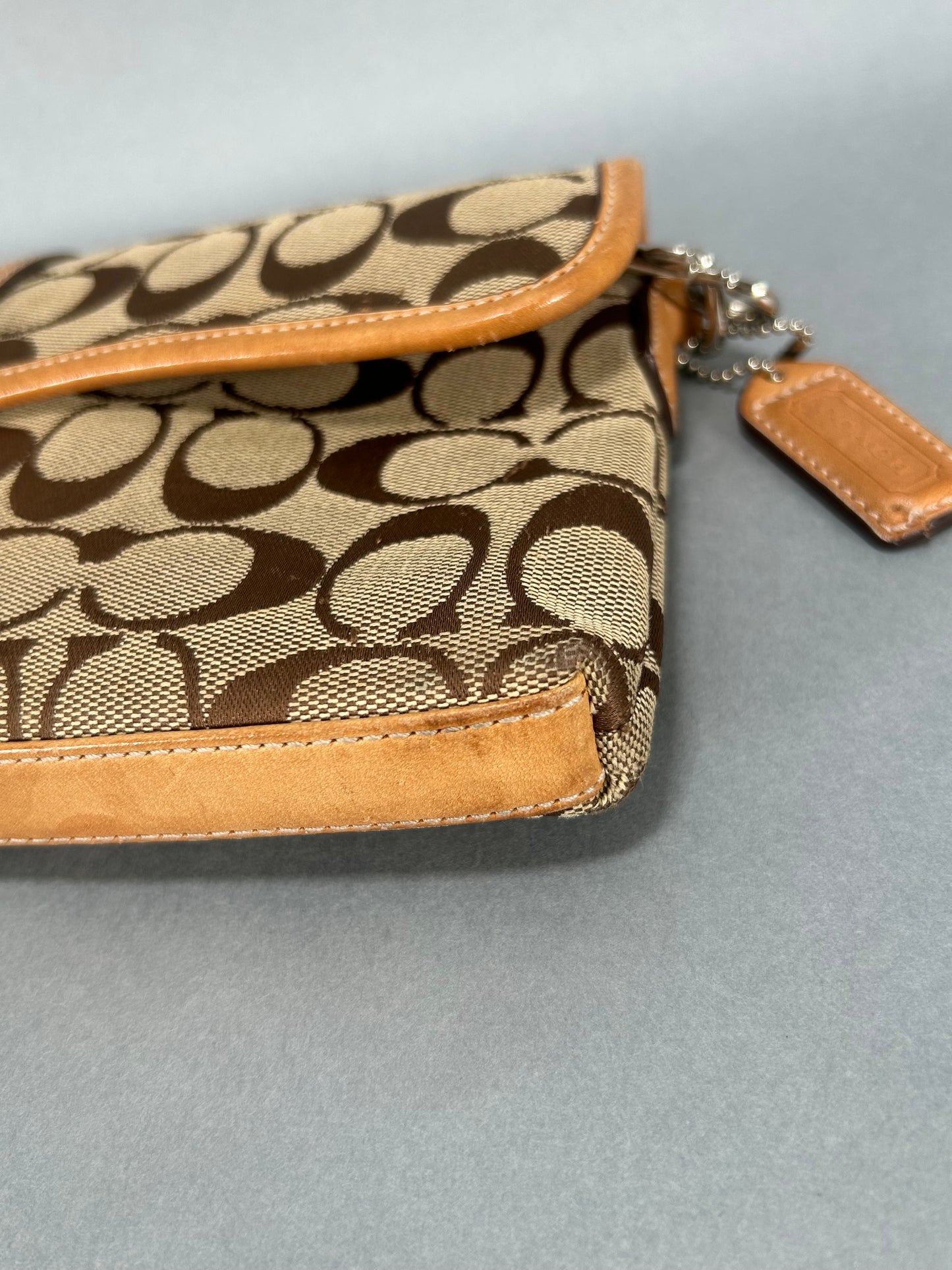 Coach Signature Mini Handbag Clip Demi 6348