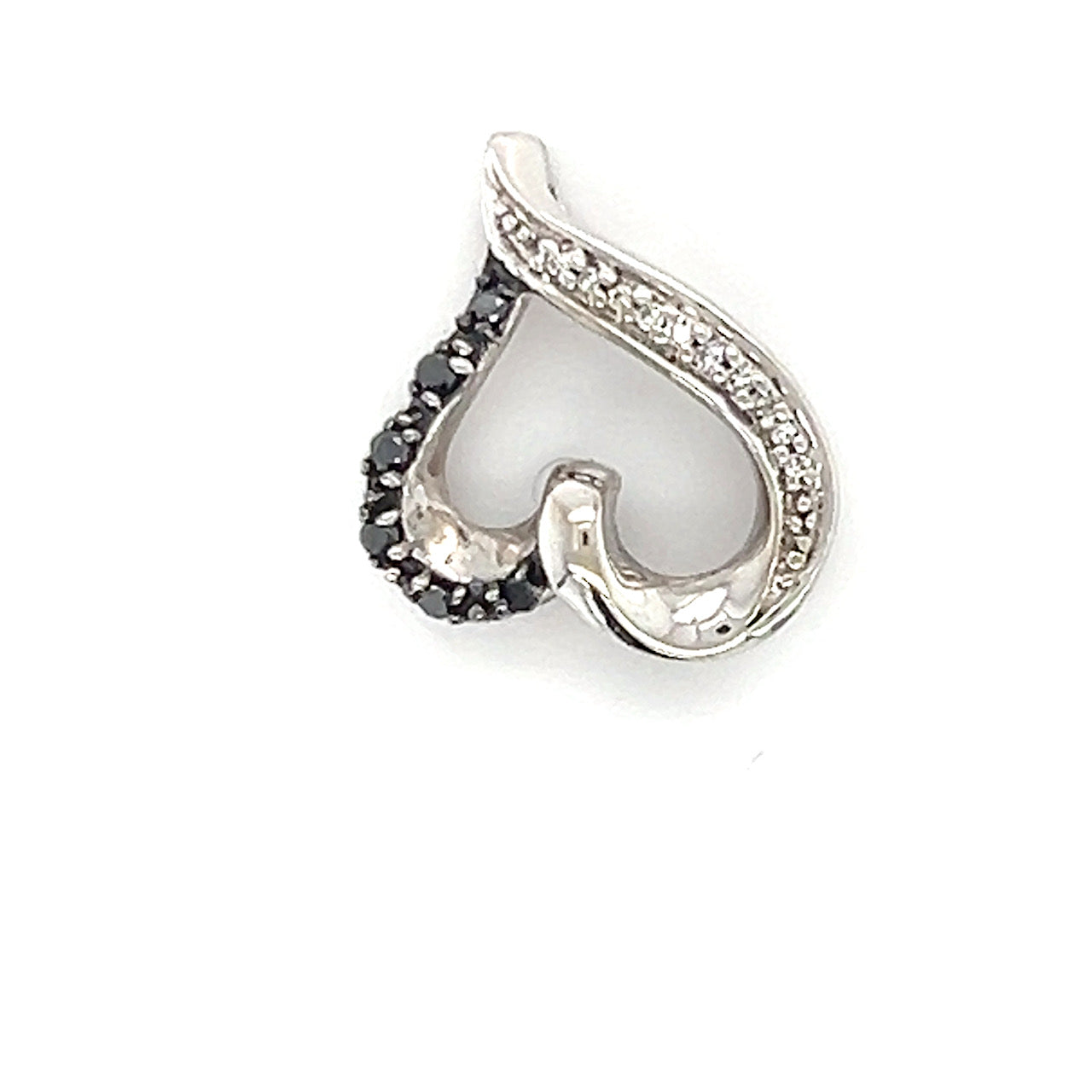 10K White Gold Diamond Heart Pendant; 0.8DWT; 1.2g