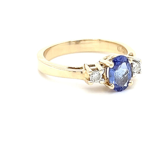 14K Yellow Gold Ring w/ Tanzanite + 2x Diamonds; 0.10CTW; Size 6; 3.0g